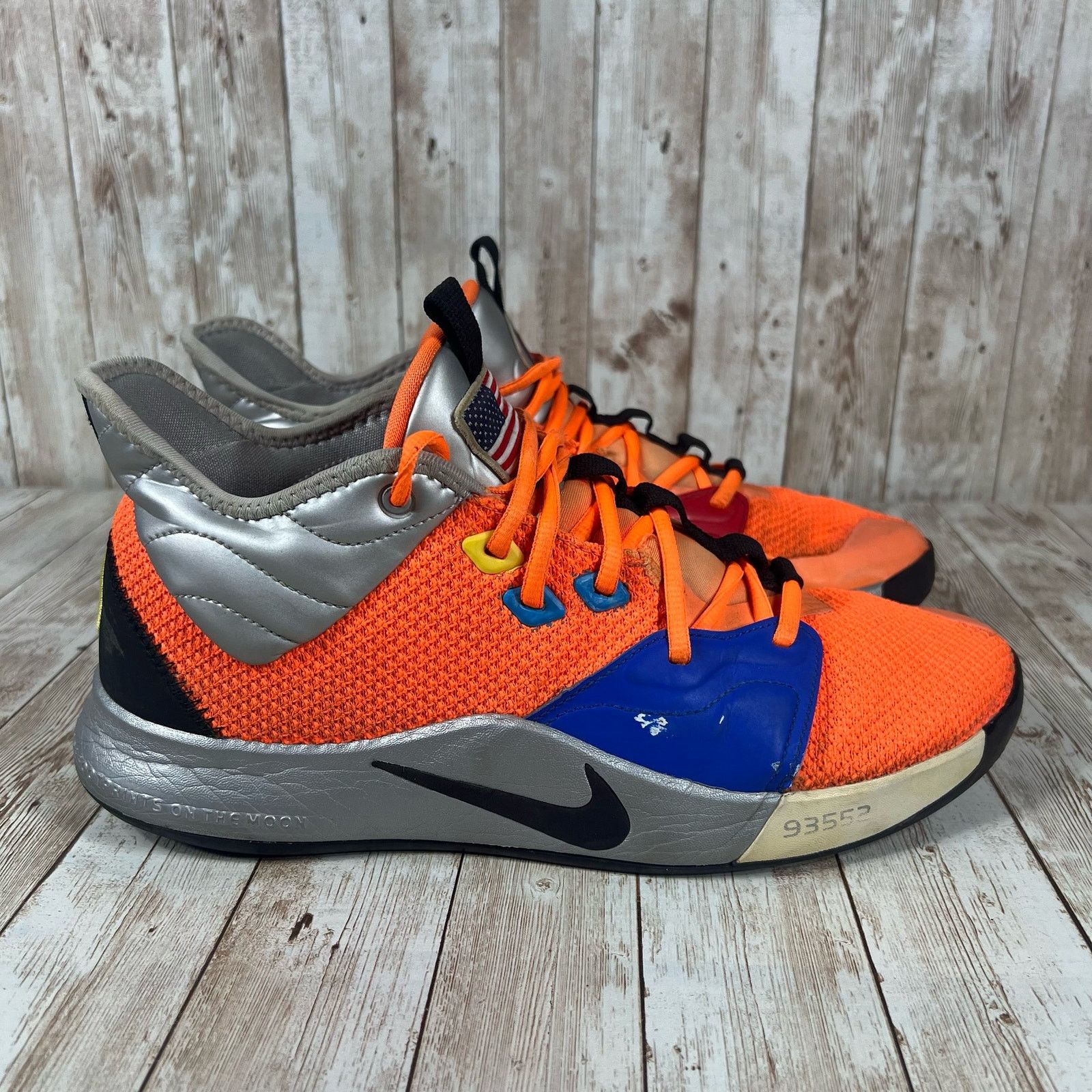 Nike Nike NASA x PG 3 Armstrong Building 703 Mens 11 ci2666 800 Size US 11 / EU 44 - 1 Thumbnail