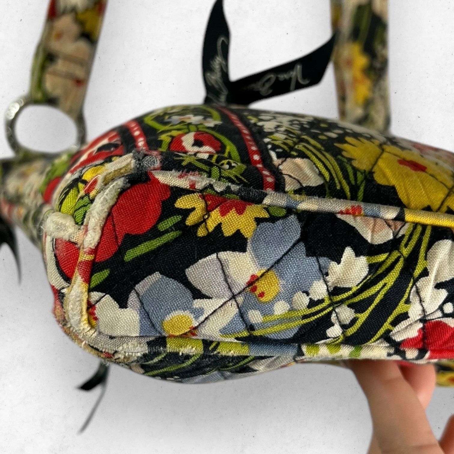 Vera Bradley Vera Bradley Retired Poppy Fields Crossbody Zip DAMAGED! Size ONE SIZE - 7 Thumbnail