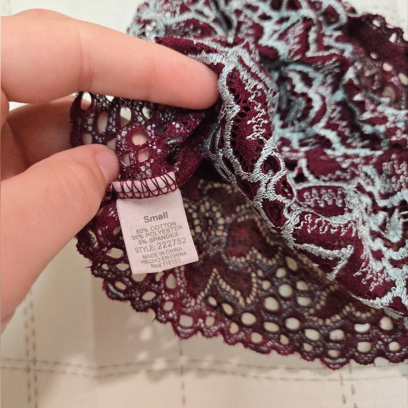 the POOL aoyama Poof! Lace Bralette Size ONE SIZE - 4 Thumbnail
