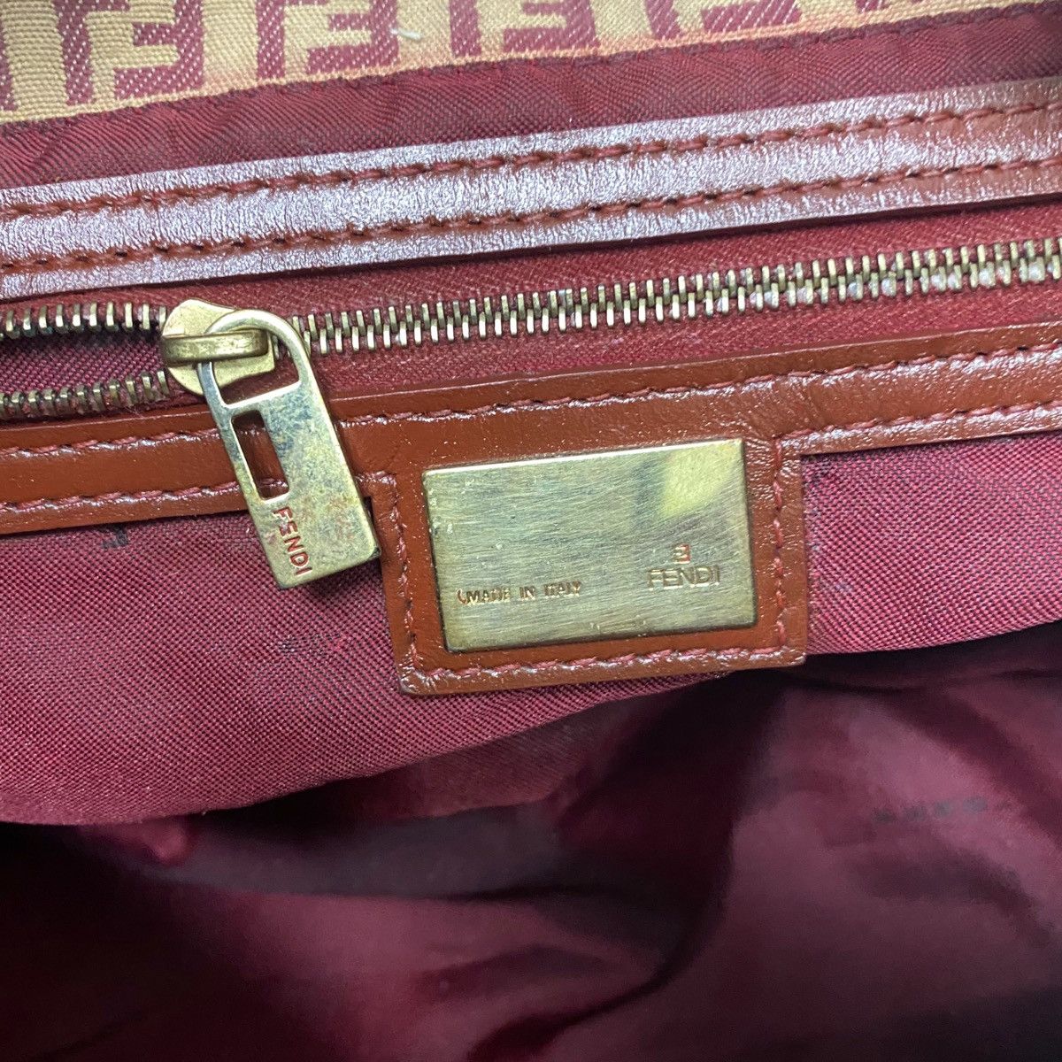 Fendi AUTHENTIC FENDI MAMMA ZUCCHINO BAGUETTE SHOULDER HANDBAG Size ONE SIZE - 17 Thumbnail