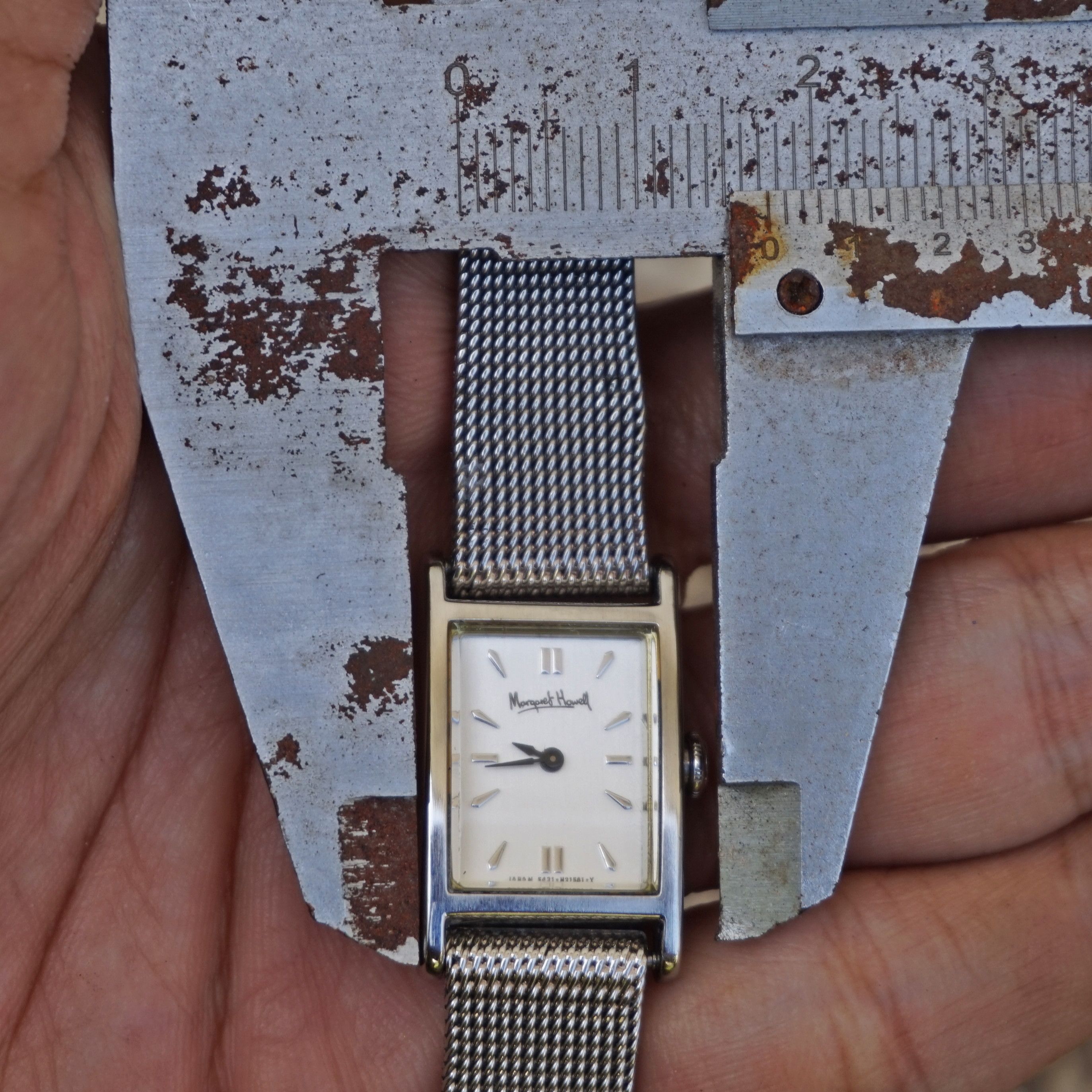 Margaret Howell Y2K Margaret Howell Tank Watches Size ONE SIZE - 9 Thumbnail