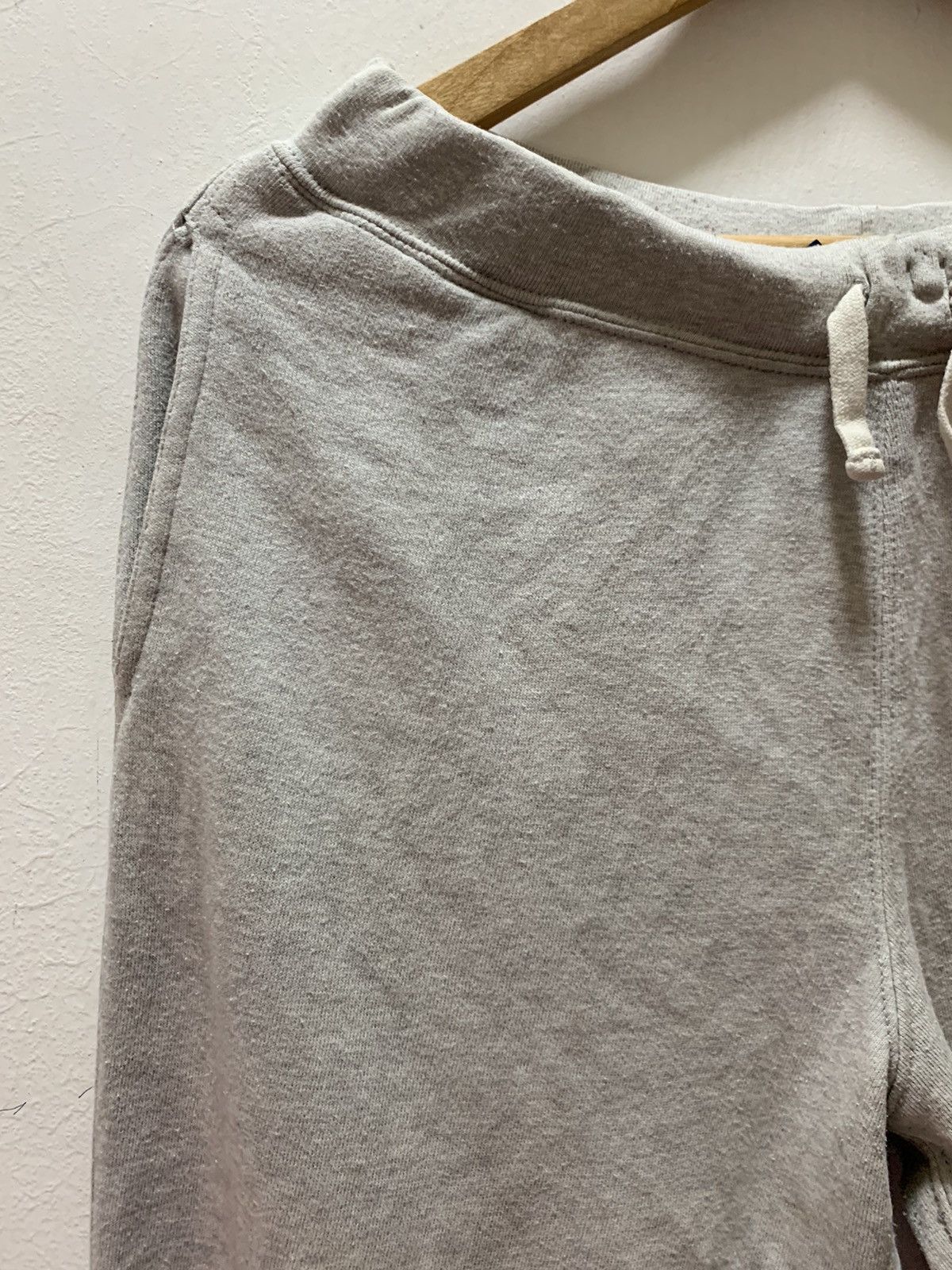 Polo Ralph Lauren Polo Ralph Lauren RL Sweatpants Joggers Size US 30 / EU 46 - 4 Thumbnail