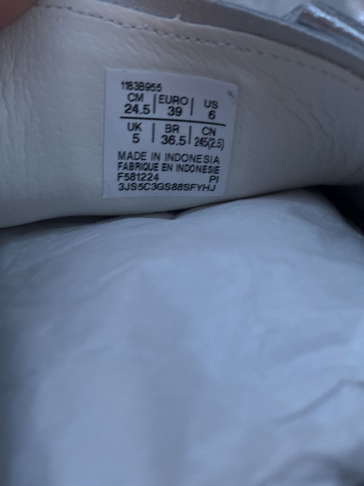 Onitsuka Tiger Pure Silver Onitsuka Tigers Size US 7.5 / IT 37.5 - 6 Thumbnail
