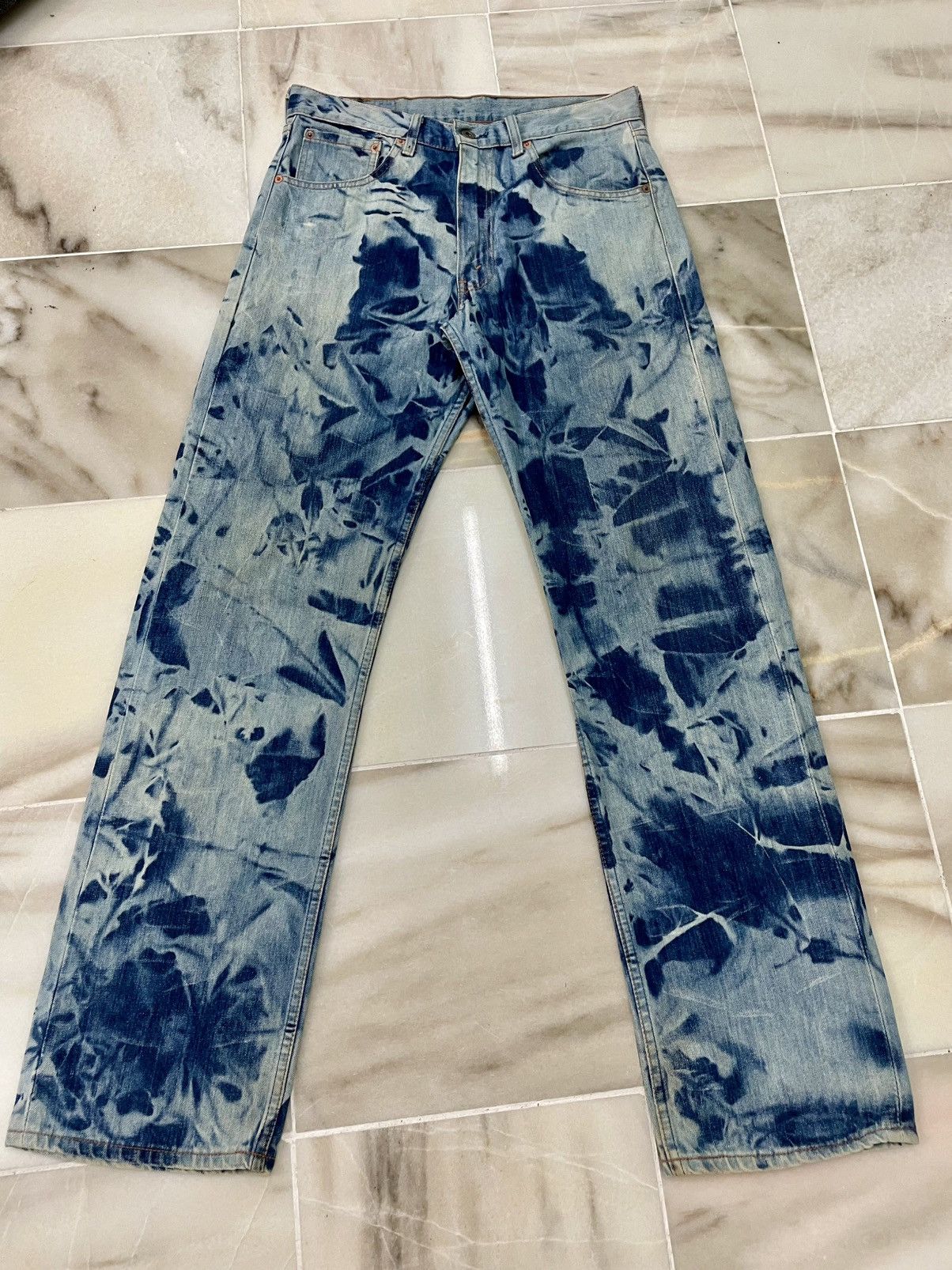 Levi's Vintage Levis Bleach Design very Rare Size US 32 / EU 48 - 2 Thumbnail
