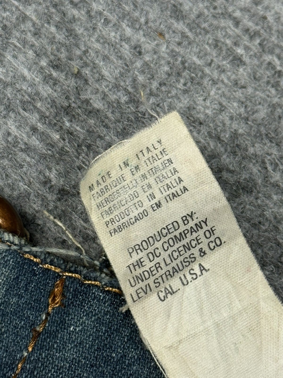 Genuine Leather × Levi's Levis Leather Distressed Denim Belt Size 32 - 9 Thumbnail