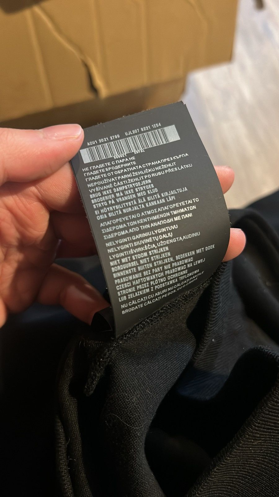 Prada Prada Chenile Logo Crewneck Size US XS / EU 42 / 0 - 8 Thumbnail