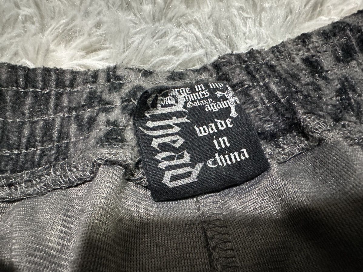 Japanese Brand 🔥Sick Y2K Clash Ahead Leopard Shorts Punk Size US 30 / EU 46 - 7 Thumbnail