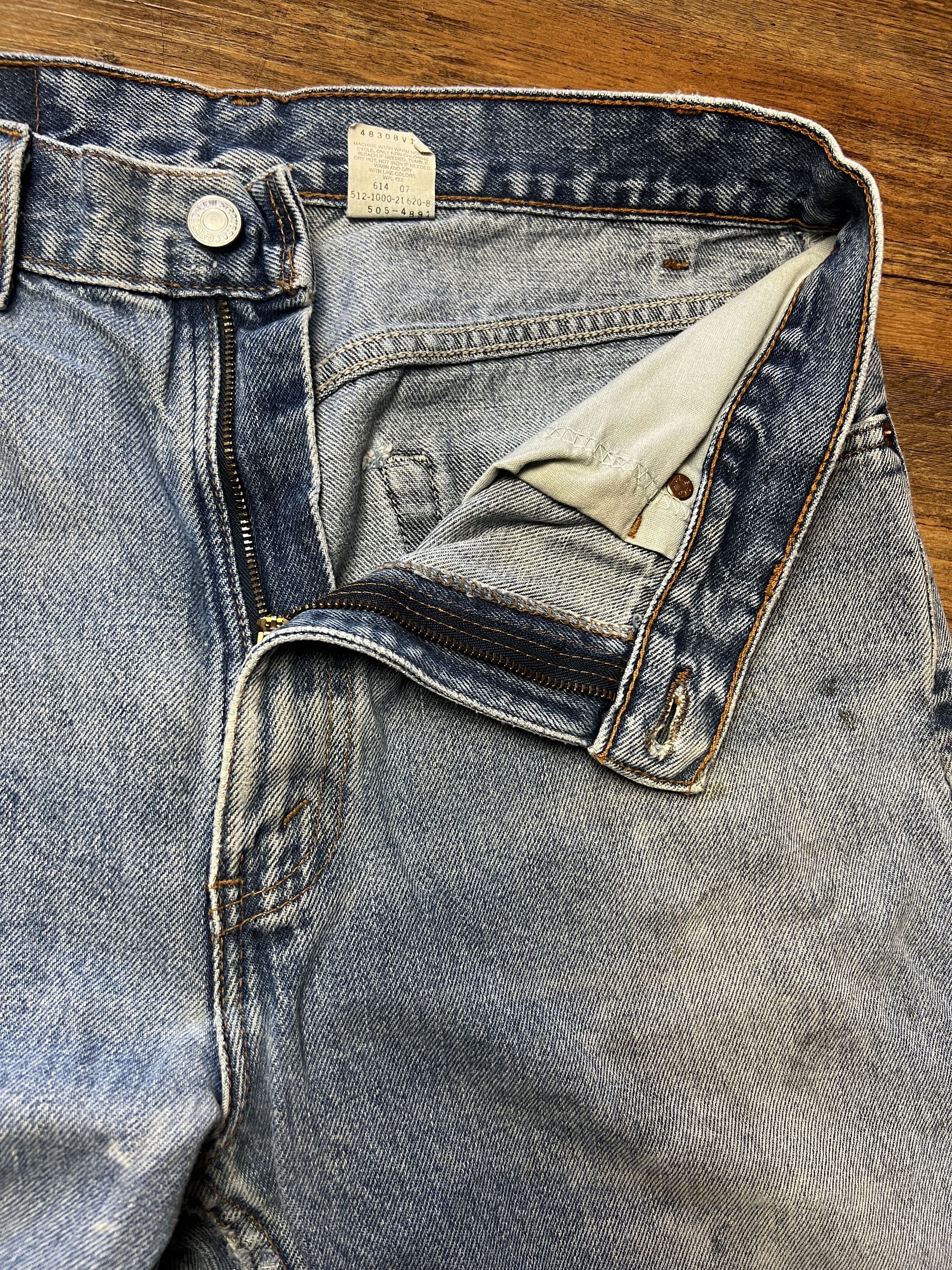 Levi's Vintage Clothing Vintage 505 Levi's Regular Fit Straight Leg Zipper Fly Denim Size US 34 / EU 50 - 7 Thumbnail
