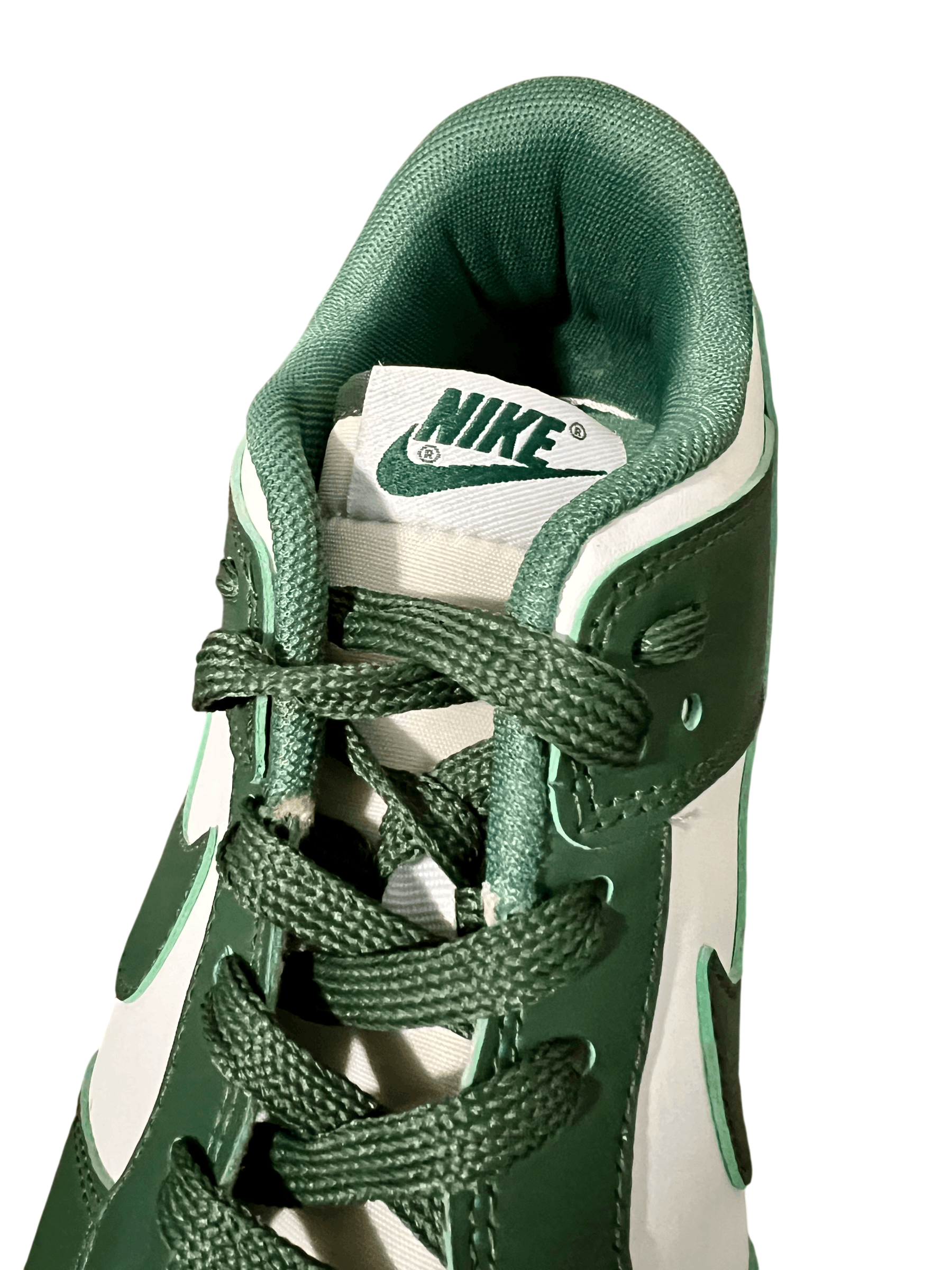 Nike Nike Dunk Low Top Team Green & White Retro Casual Shoes Size US 11 / EU 44 - 10 Thumbnail