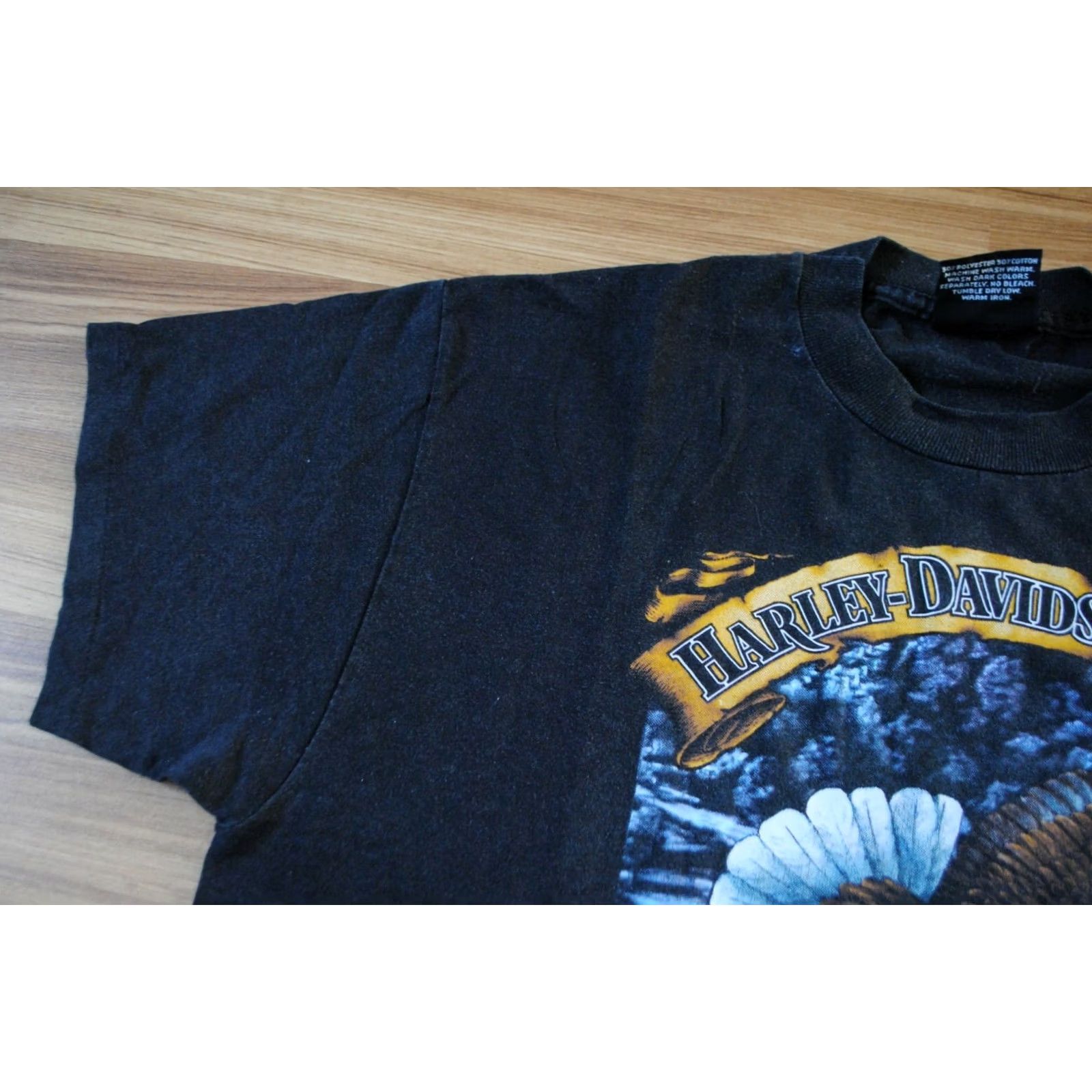 Harley Davidson VINTAGE HARLEY-DAVIDSON 3D EMBLEM MOTORCYCLES EAGLE SOARS ALONE TSHIRT XL BLACK Mens XL 50/50 Size US XL / EU 56 / 4 - 6 Thumbnail