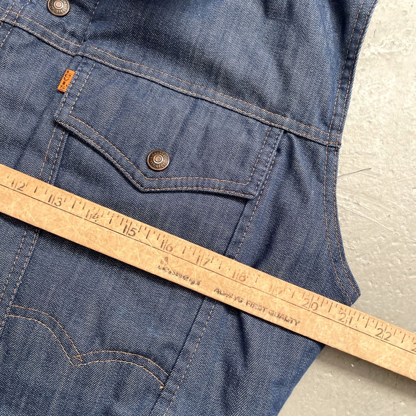 Levi's VINTAGE Levi’s Denim Ski Vest Orange Tab Insulated Outdoor Camo 1970s S Size US S / EU 44-46 / 1 - 5 Thumbnail