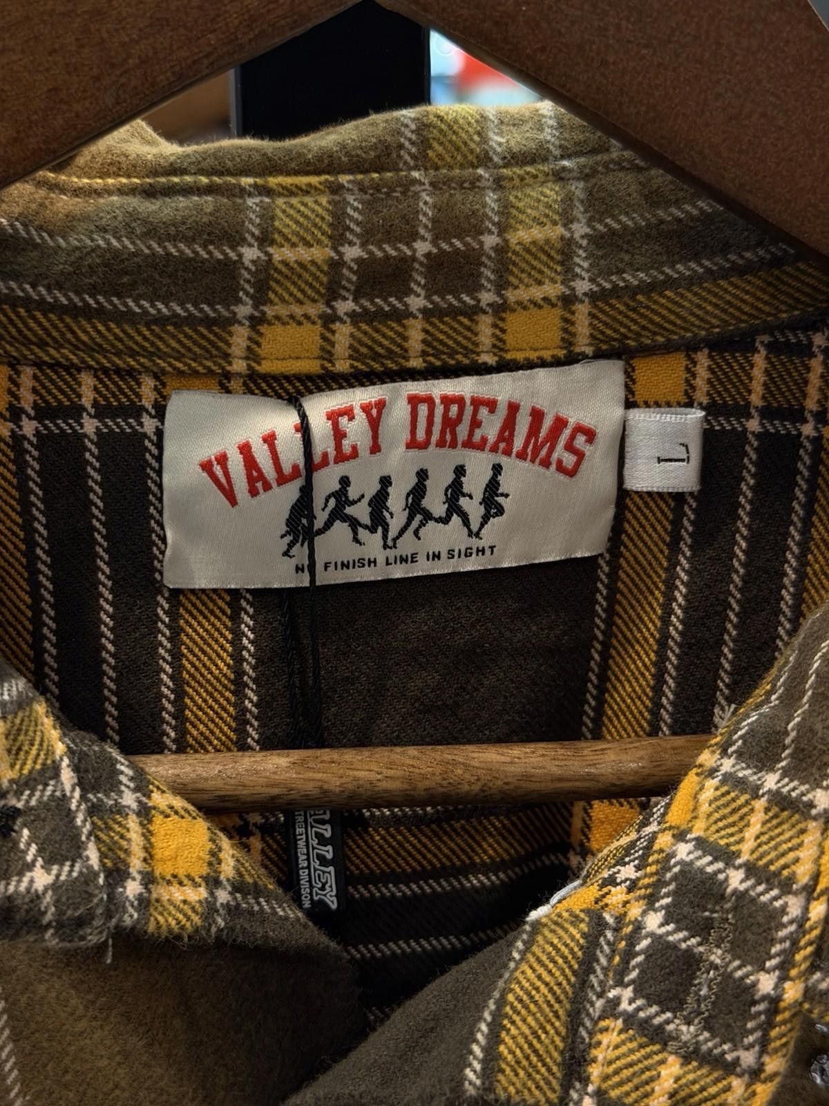 Vale Valley Dreams Crystal Stone Flannel Size (Large) New Brown Size US L / EU 52-54 / 3 - 9 Thumbnail