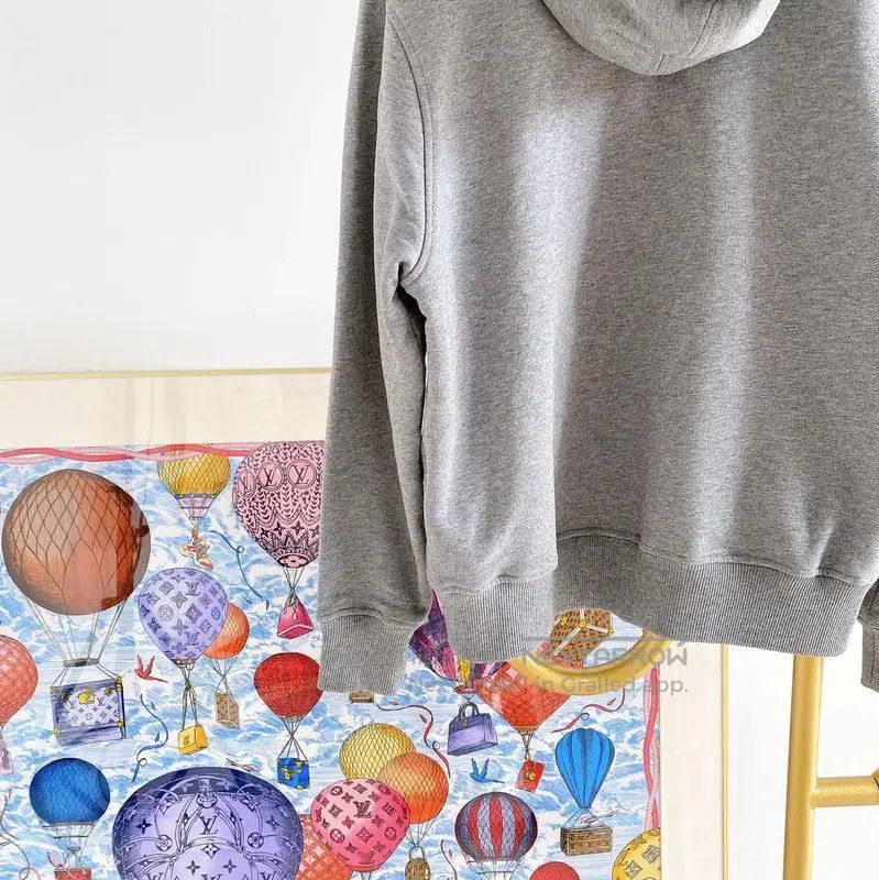 AMI AMI Gray Cotton Long Sleeve Hoodie . Size XS / US 0-2 / IT 36-38 - 5 Thumbnail