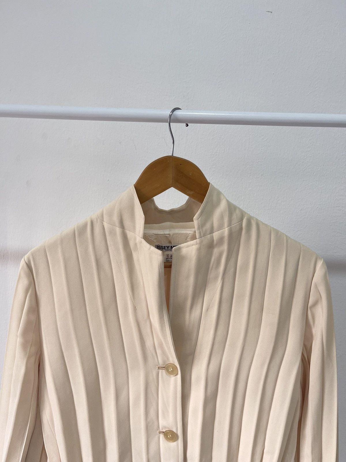 Issey Miyake 2004 Issey Miyake White Label Pleats Please Size US S / EU 44-46 / 1 - 4 Thumbnail