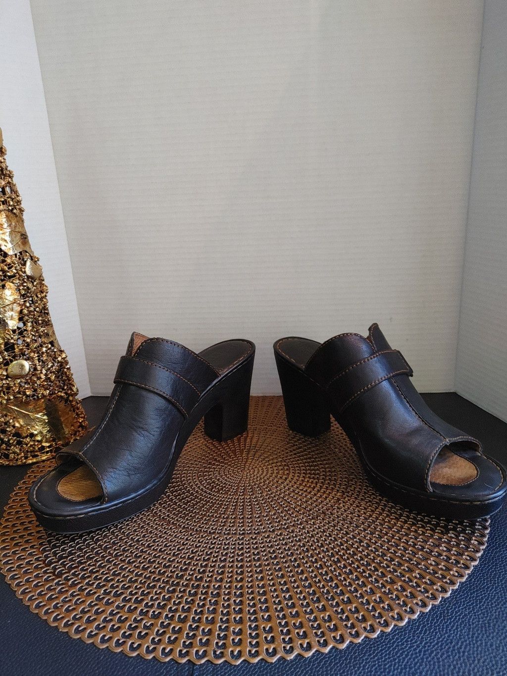 Born Born Mules Size 10 Size US 10 / IT 40 - 4 Thumbnail