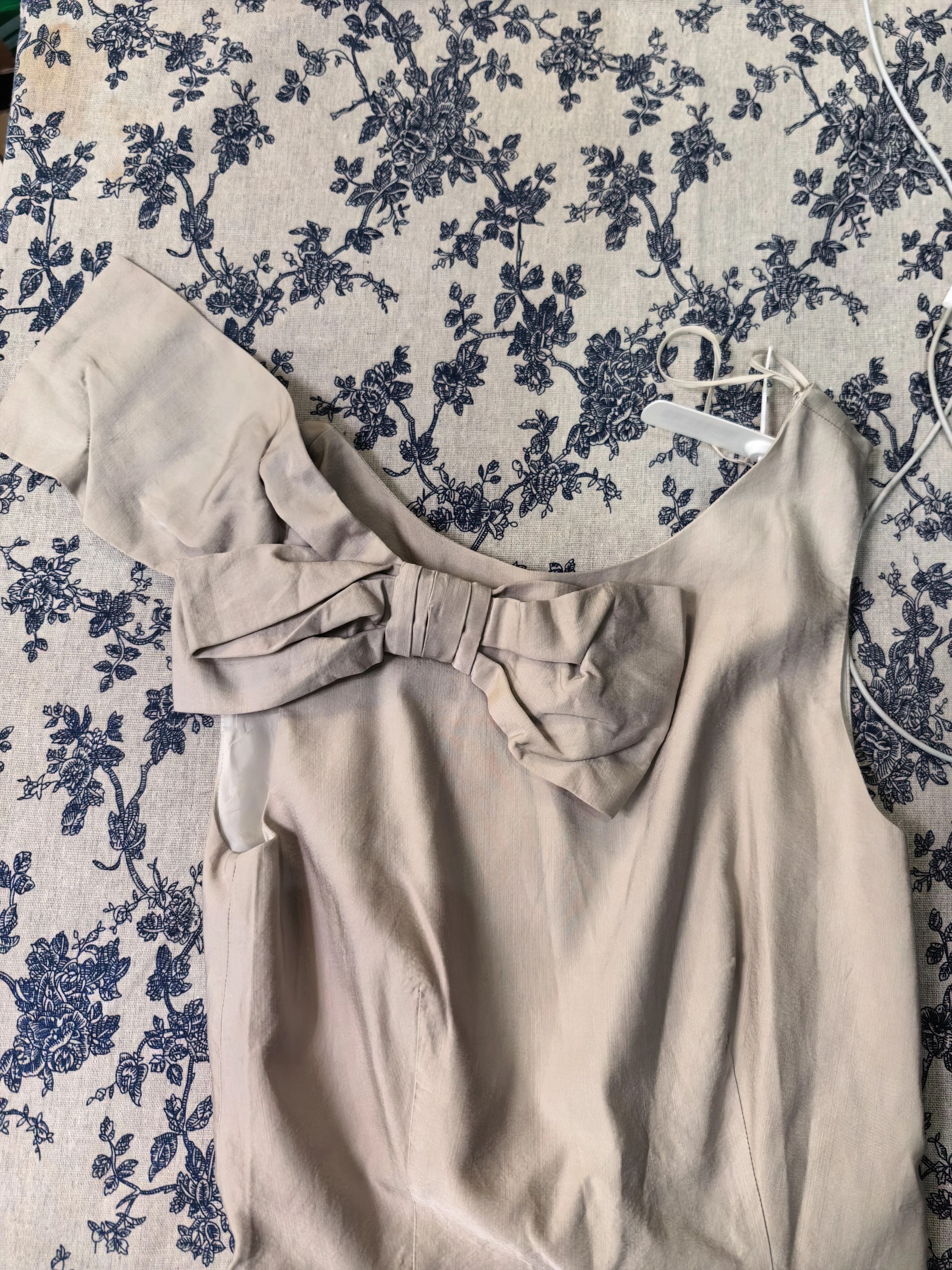 Prada Prada Linen Sleeveless Back Large Bow Dress 40 New With Tags Size S / US 4 / IT 40 - 2 Thumbnail