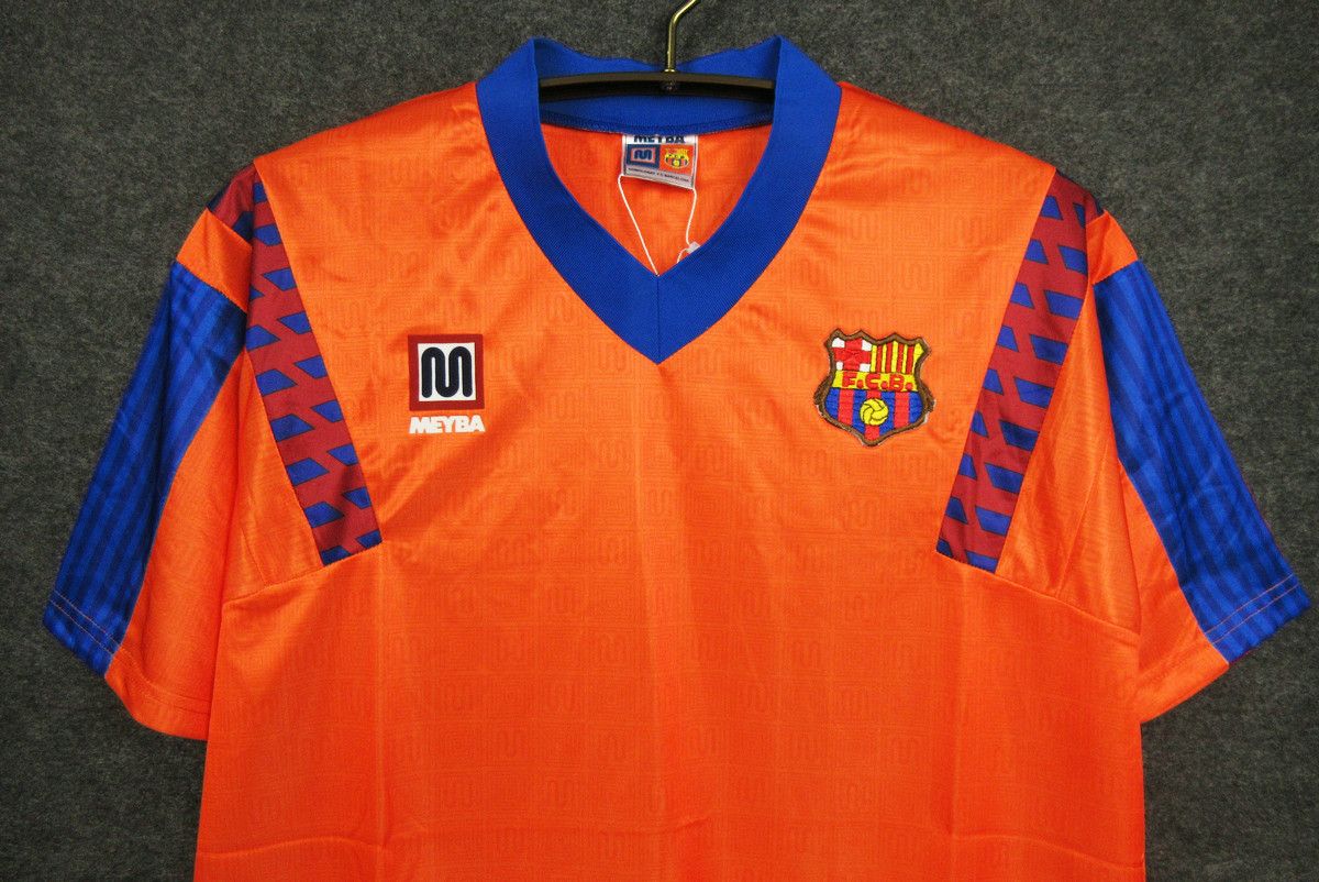 Adidas 1990-1992 Barcelona away Retro Football Shirt Size US L / EU 52-54 / 3 - 2 Thumbnail