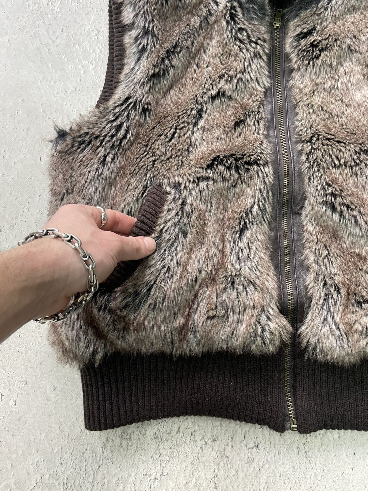 If Six Was Nine 2000s fur JACKET CROPPED HYSTERICGLAMOUR Y2K BOMBER RARE Size US M / EU 48-50 / 2 - 5 Thumbnail