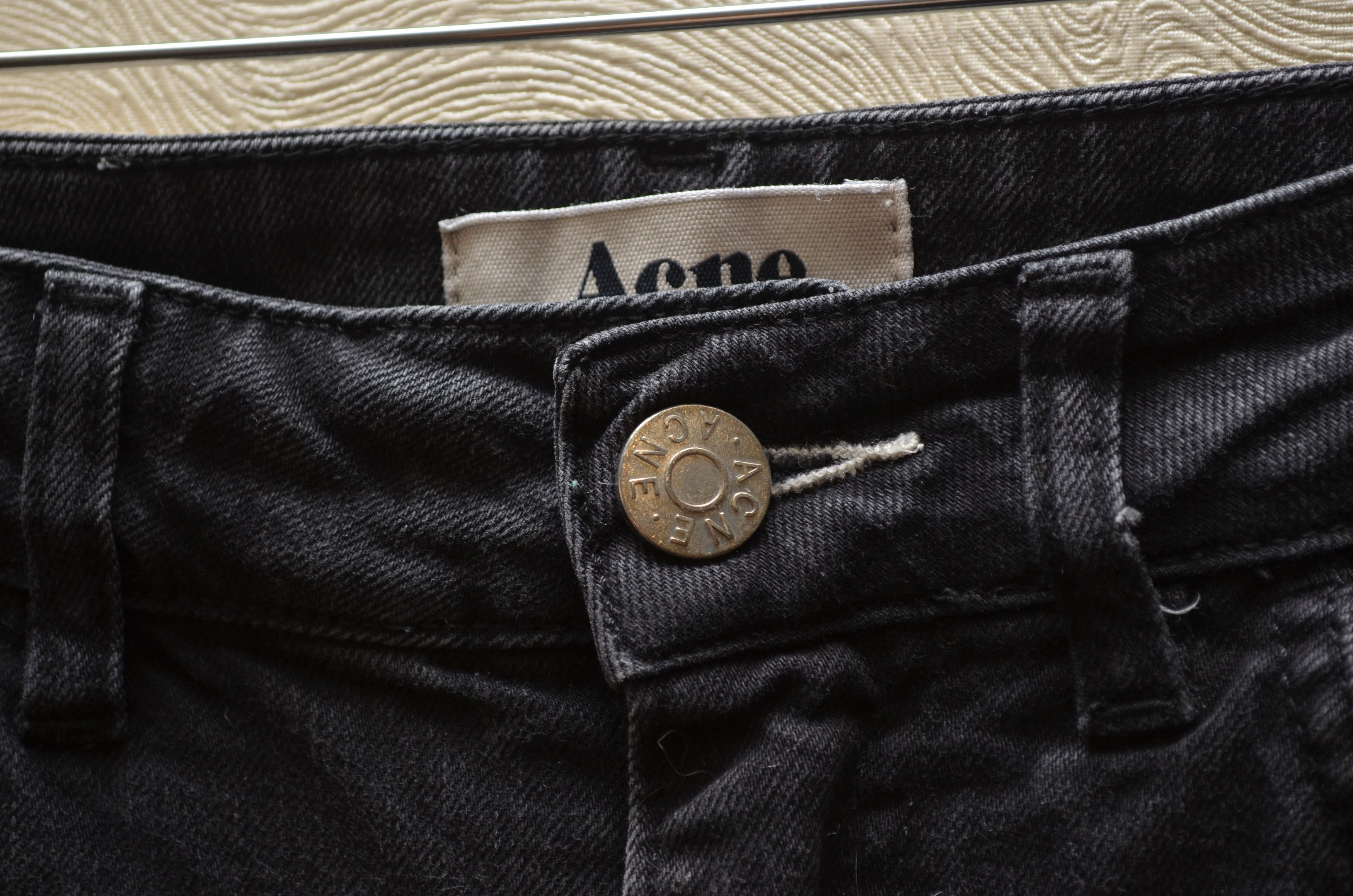Acne Studios Acne Studios Needle Wet Cash Black Denim Jeans Size W30 L32 Size US 30 / EU 46 - 4 Thumbnail