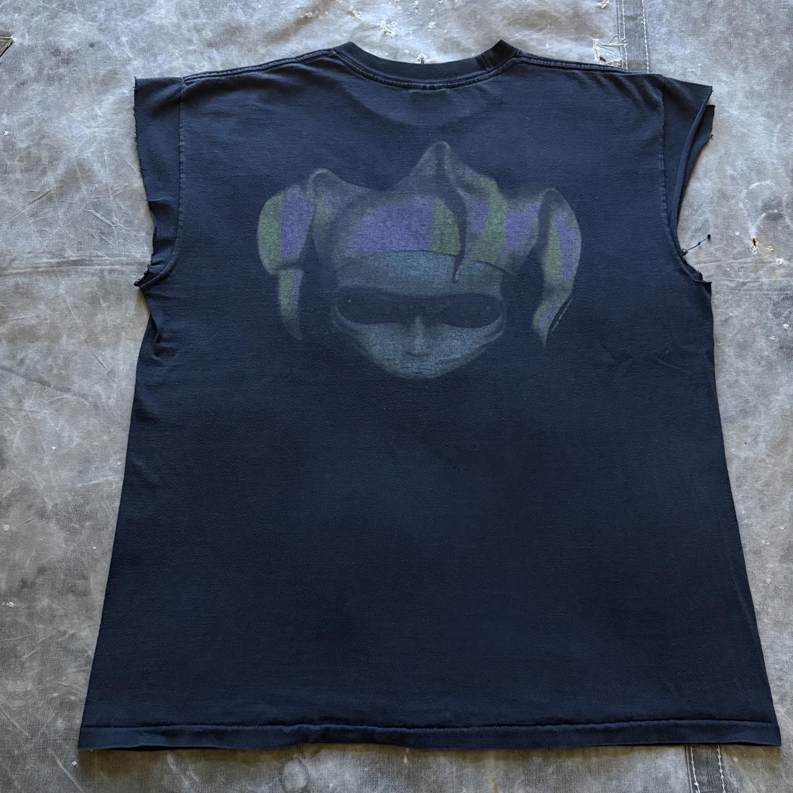 Alien Workshop Vintage Alien Workshop Alienated Jester Skate Cut Off Shirt Size US XL / EU 56 / 4 - 2 Thumbnail