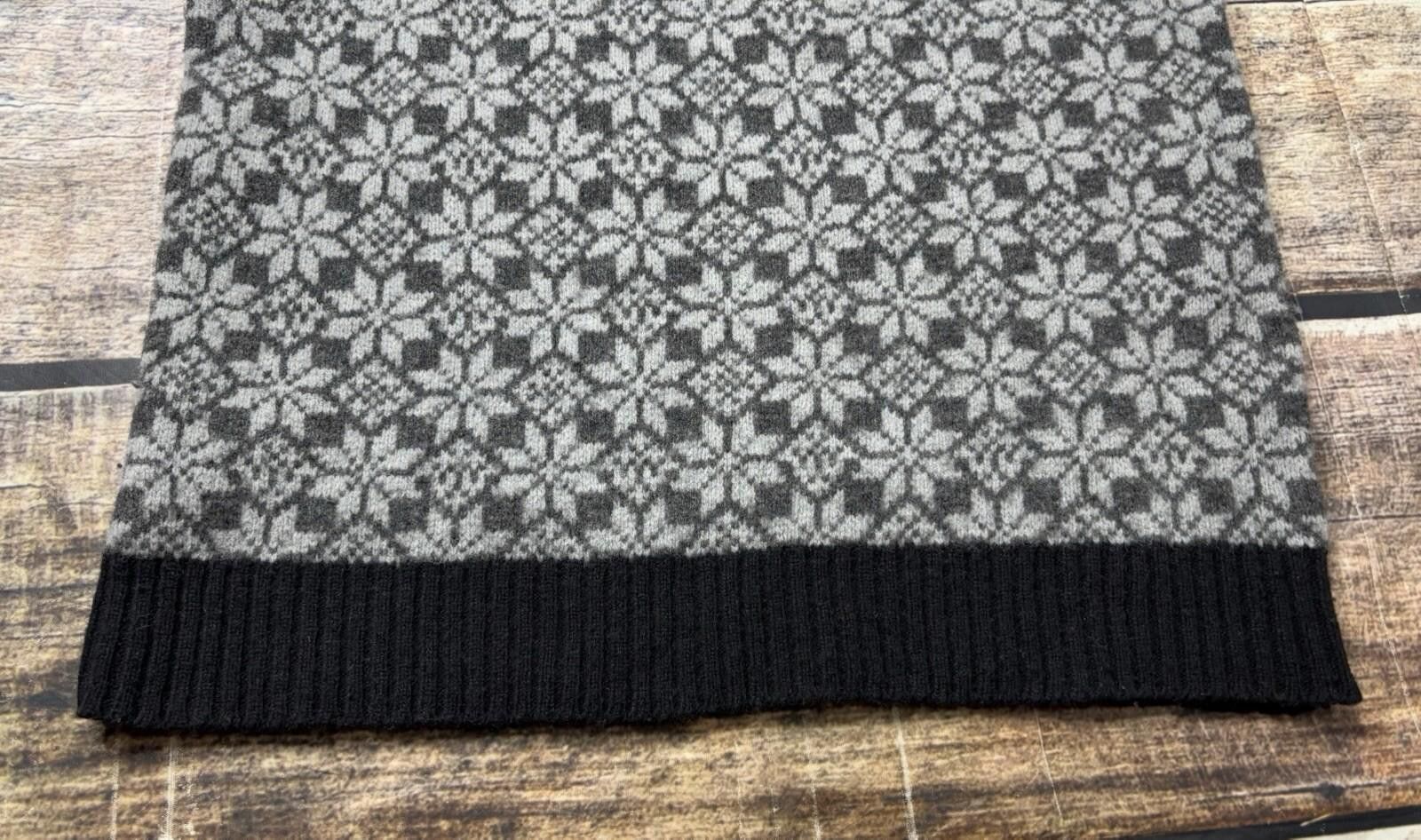 Gap VTG Gap Sweater Women's XS Lambswool Geometric Gray 2001 Size XS / US 0-2 / IT 36-38 - 5 Thumbnail