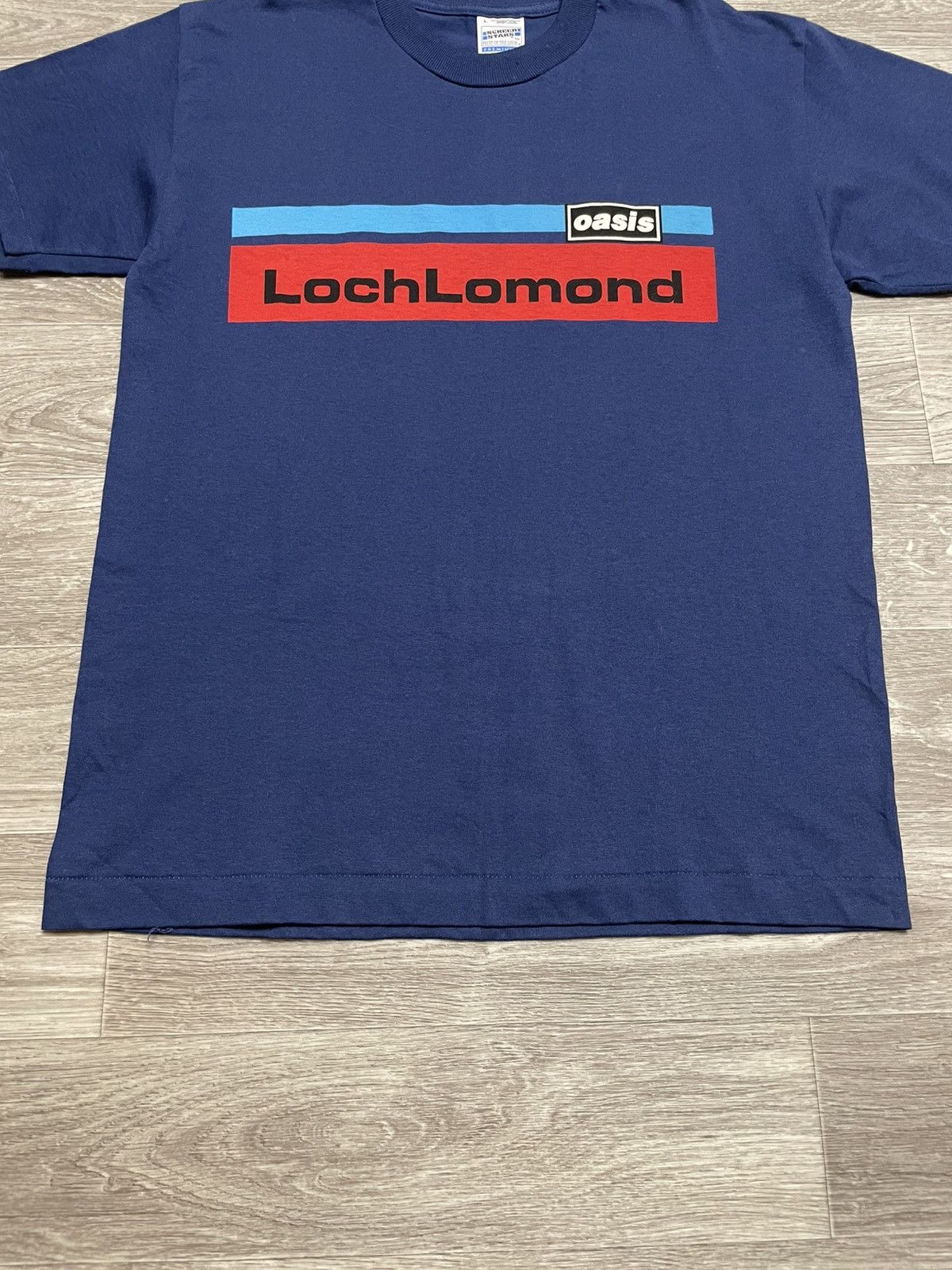 Band Tees Rare Vintage 1996 Oasis Loch Lomond Made In USA T-Shirt Size US L / EU 52-54 / 3 - 3 Thumbnail