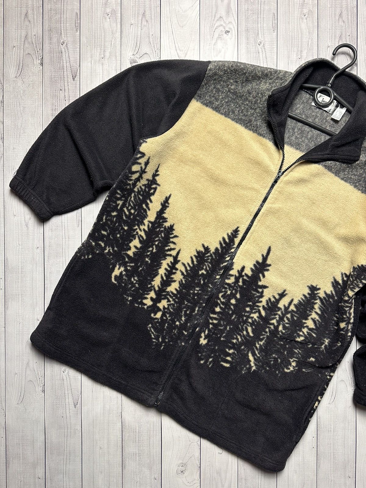 Vintage Vintage wolf fleece jacket size S logo forest Size US S / EU 44-46 / 1 - 4 Thumbnail