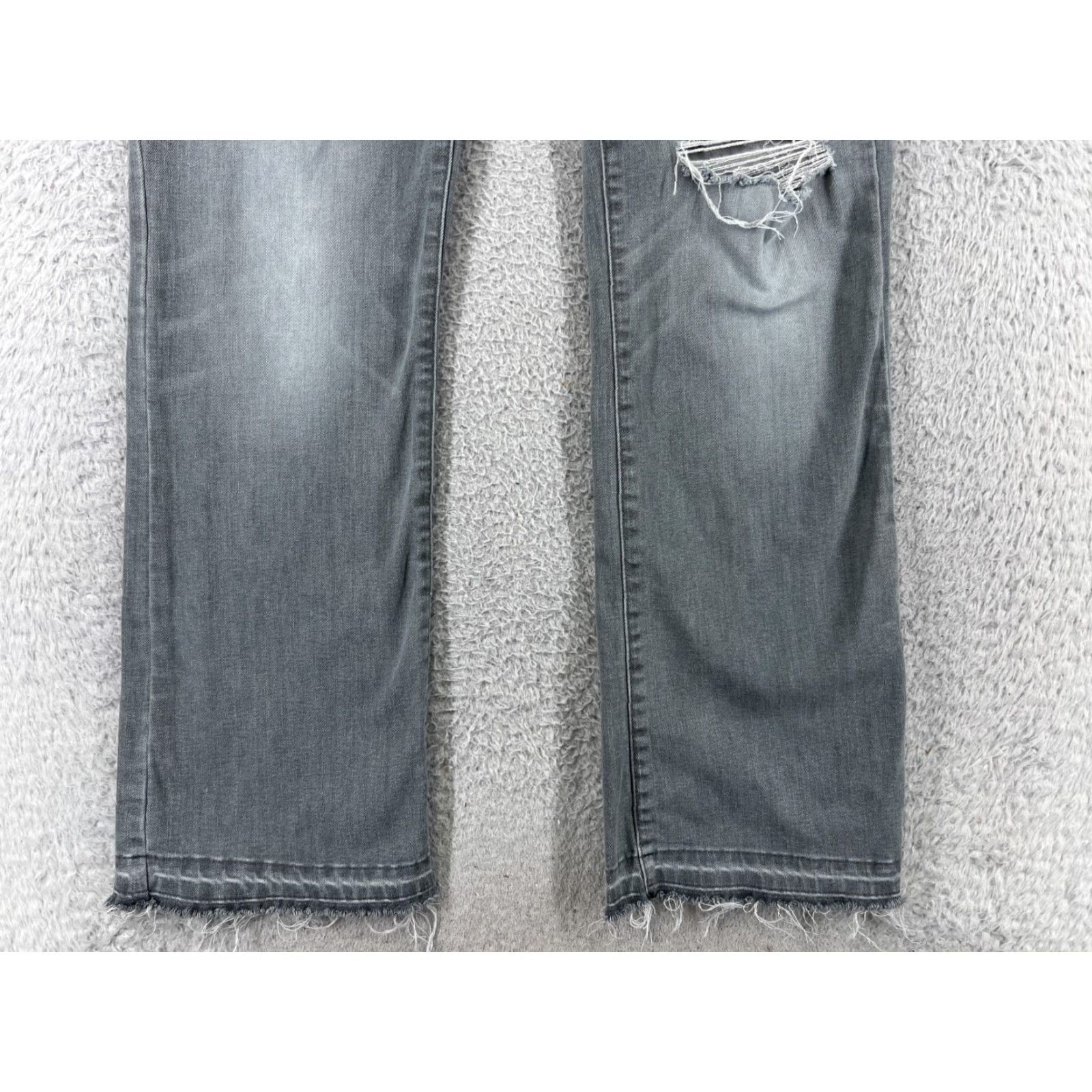 Lucky Brand Lucky Brand Jeans - Womens 12 Gray Denim 5-Pocket Regular Capri Distressed Mid Rise Size 34" / US 12 / IT 48 - 5 Thumbnail