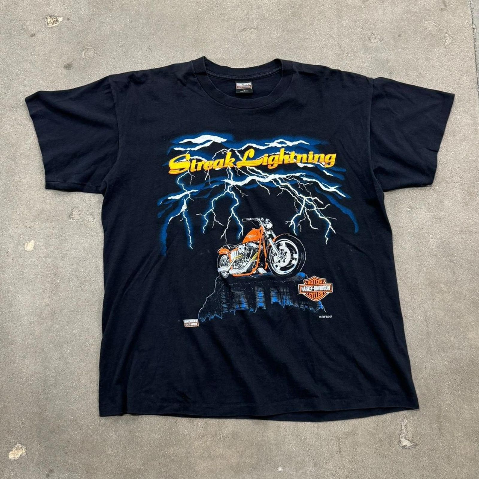 Harley Davidson Vintage 90s Harley Davidson Lightning Tee Size US L / EU 52-54 / 3 - 1 Thumbnail