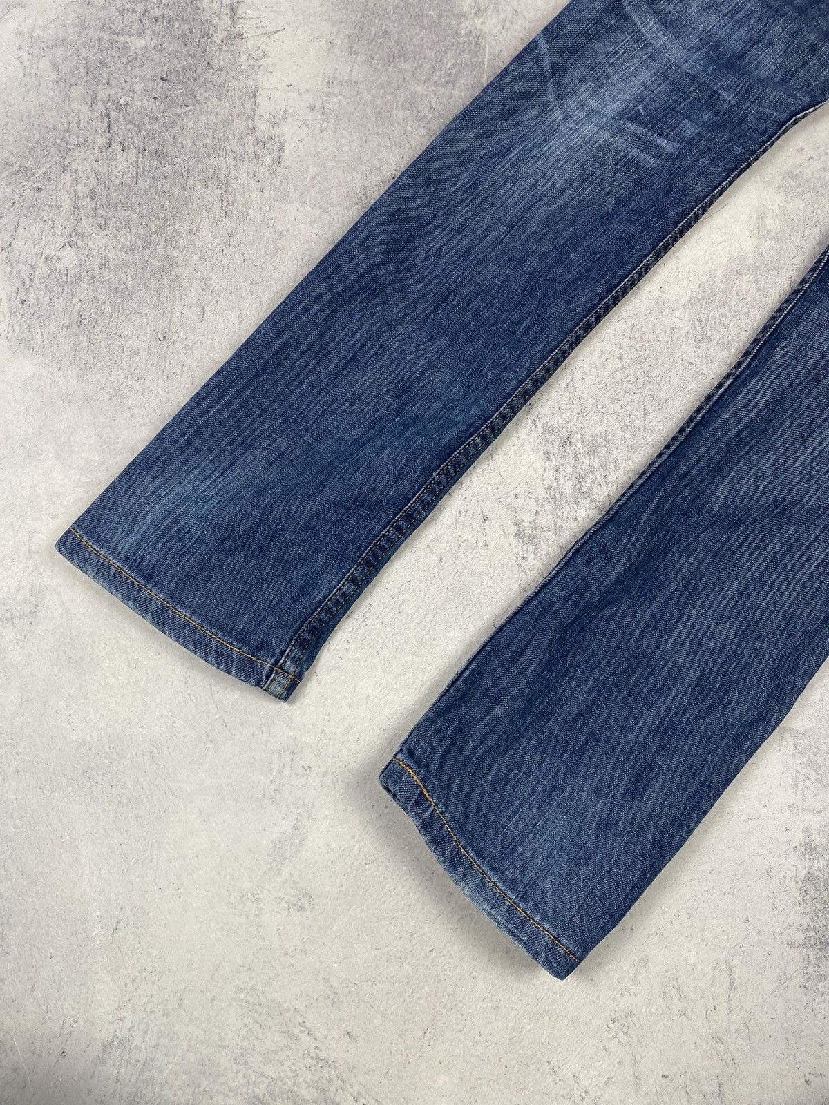 Levi's × Vintage Vintage 00s Levis Dark Blue Wash Denim Jeans y2k Size 28" / US 6 / IT 42 - 4 Thumbnail