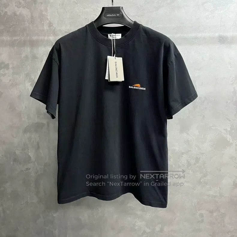 Balenciaga Balenciaga Black solid color letter logo pattern short-sle Size US M / EU 48-50 / 2 - 1 Thumbnail