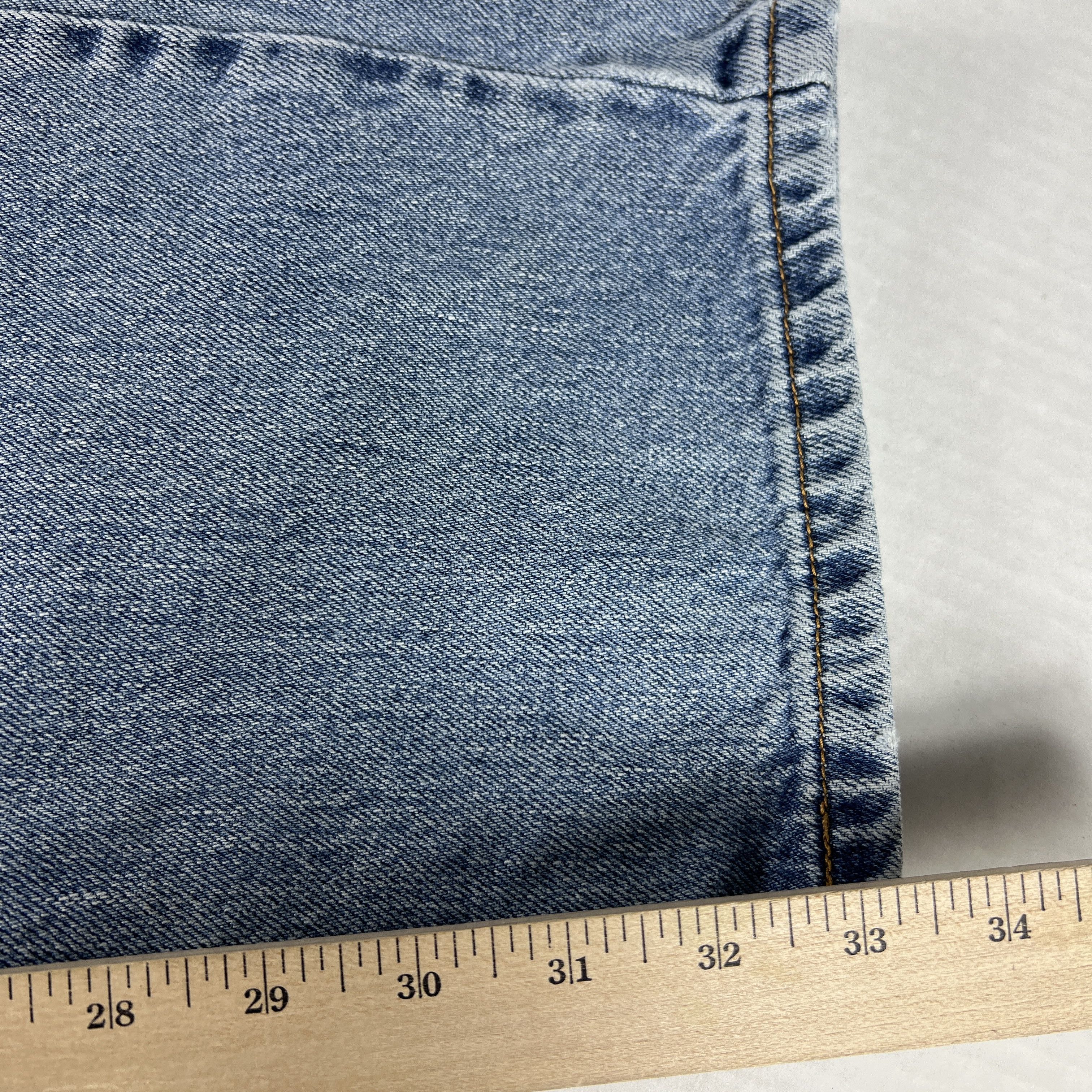 Levi's × Vintage Y2K Levi's Jeans 550 Relaxed Blue Faded Denim Size US 32 / EU 48 - 17 Thumbnail