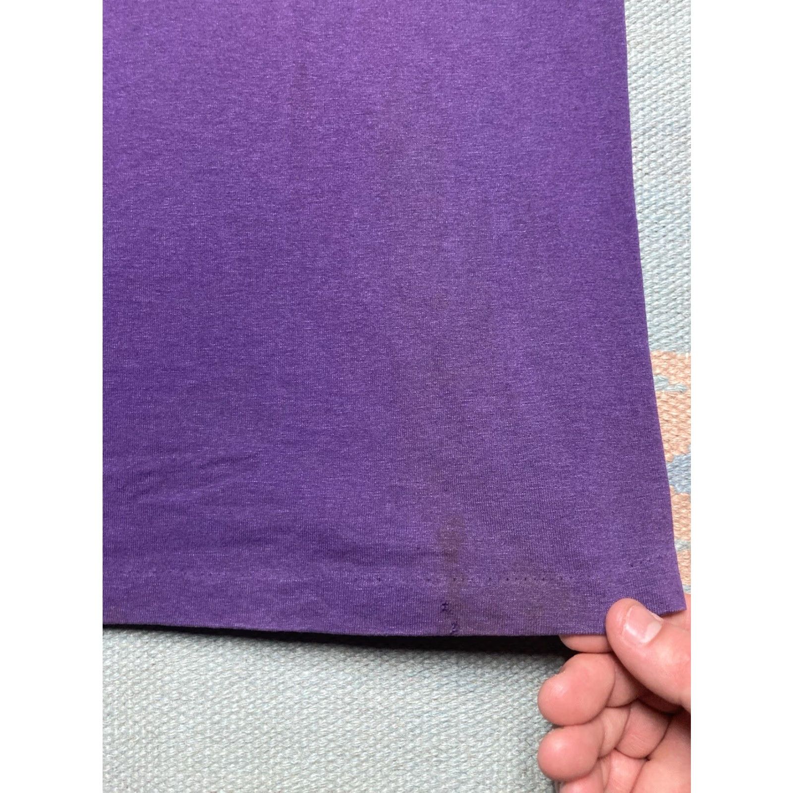 Hanes VINTAGE 80s Hanes T-Shirt Los Angeles Lakers LA Training Camp NBA Basketball XL Purple Mens Shirt Size US XL / EU 56 / 4 - 2 Thumbnail