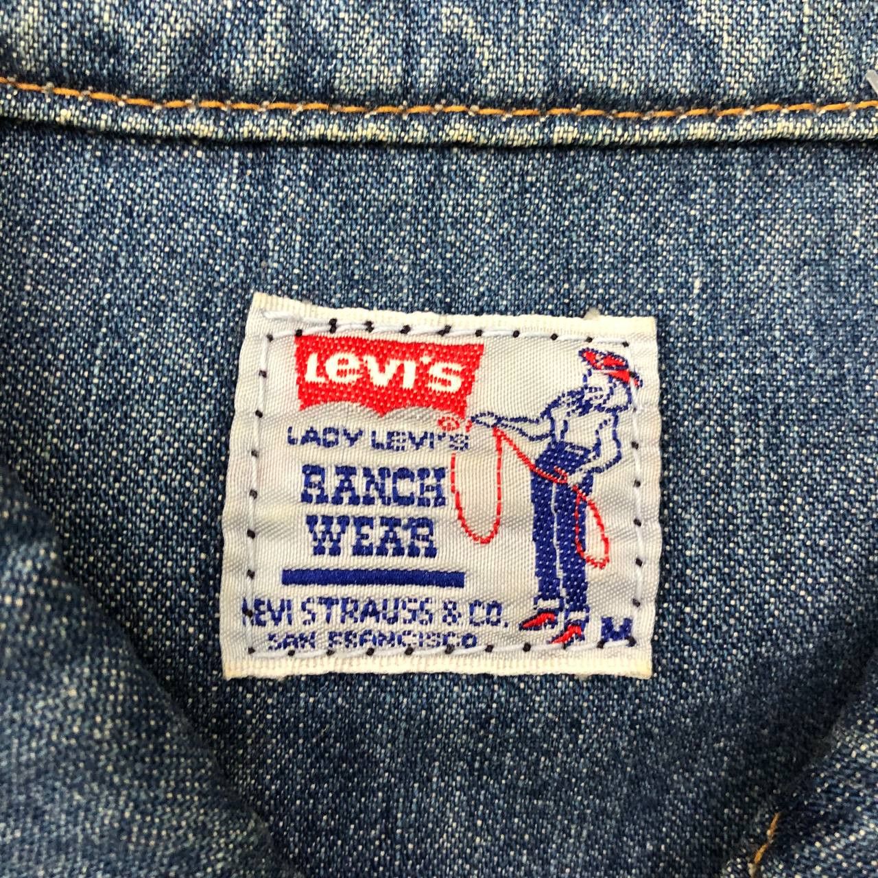 Levi's T297 LAD LEVI'S RANCH WEAR DENIM SHIRTS Size M / US 6-8 / IT 42-44 - 6 Thumbnail