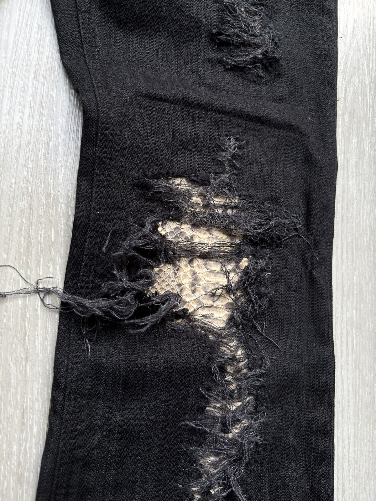 Japanese Brand TAKA Q distressed flare jeans Size US 28 / EU 44 - 3 Thumbnail