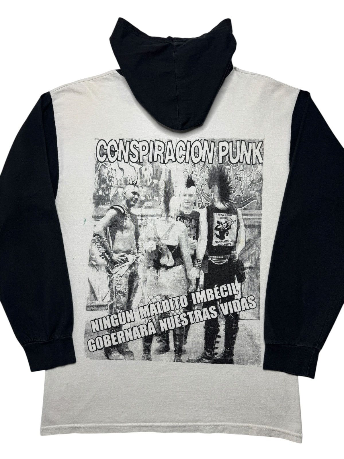 Vintage Vintage Conspiración Punk Long Sleeve Band Tee Shirt Size US L / EU 52-54 / 3 - 8 Thumbnail