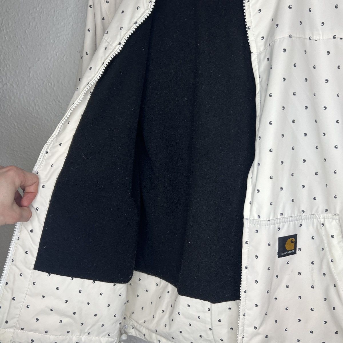 Carhartt Vintage Carhartt WiP Jacket White Monogram Logo Size US L / EU 52-54 / 3 - 6 Thumbnail