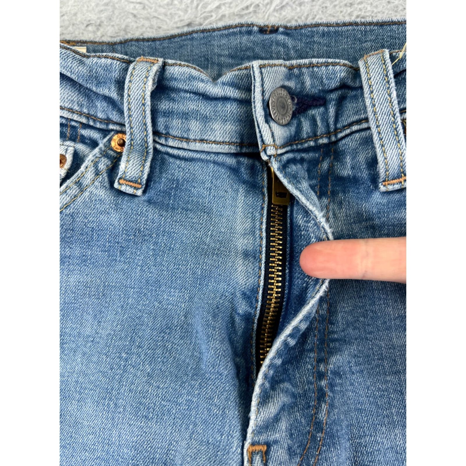Levi's Levis Jeans Men 32 Blue Denim 511 Slim Fit 5-Pocket Cotton Blend Regular Inseam 29" Mid Rise Cotton Denim Read Read Size US 32 / EU 48 - 5 Thumbnail