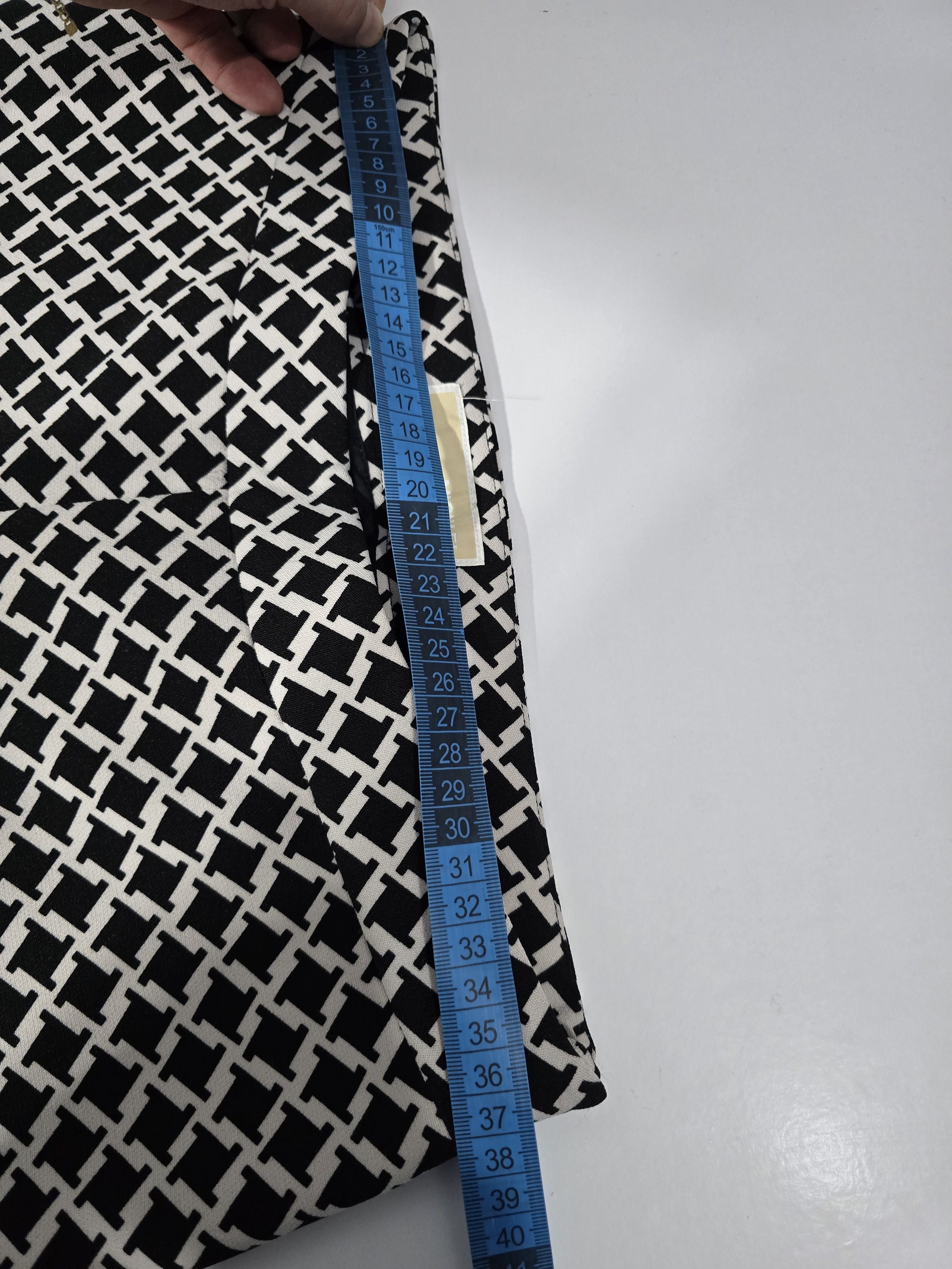 Michael Kors MICHAEL KORS Optical print pleated culottes SIZE SMALL Size 26" / US 2 / IT 38 - 10 Thumbnail