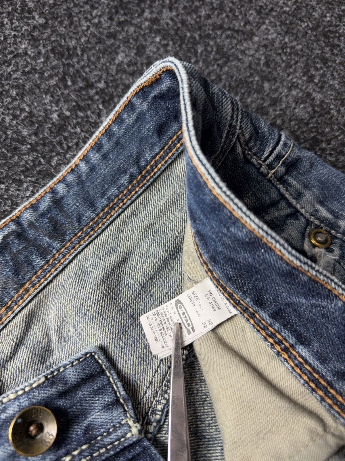 G-Star 00s Retro Y2K G-Star RAW Men’s Straight Leg Denim Jeans Size US 32 / EU 48 - 11 Thumbnail