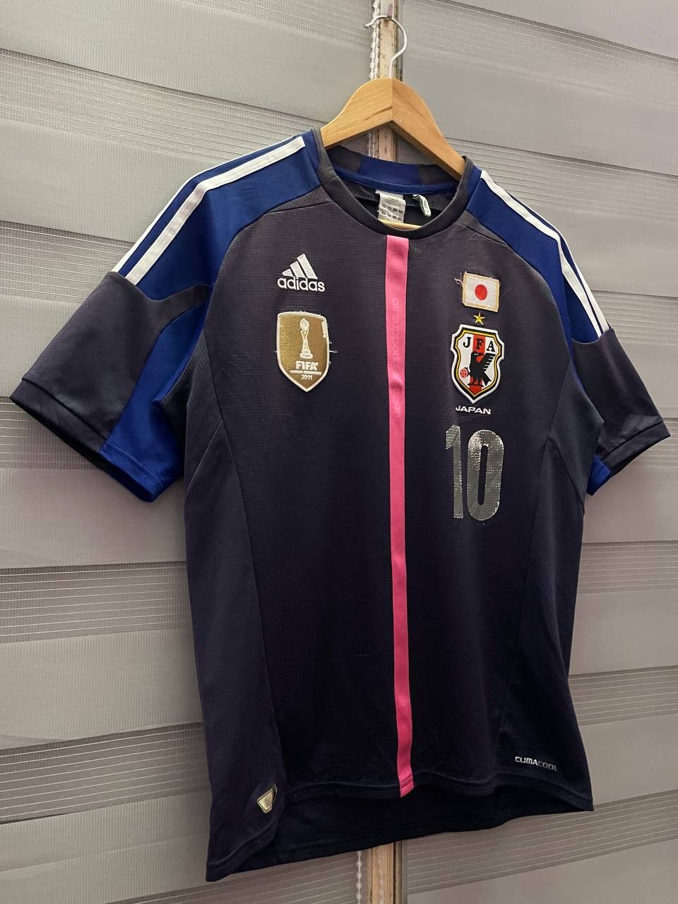 Adidas Faded 2012/2013 Japan #10 Ayaka Home Jersey Size US M / EU 48-50 / 2 - 2 Thumbnail