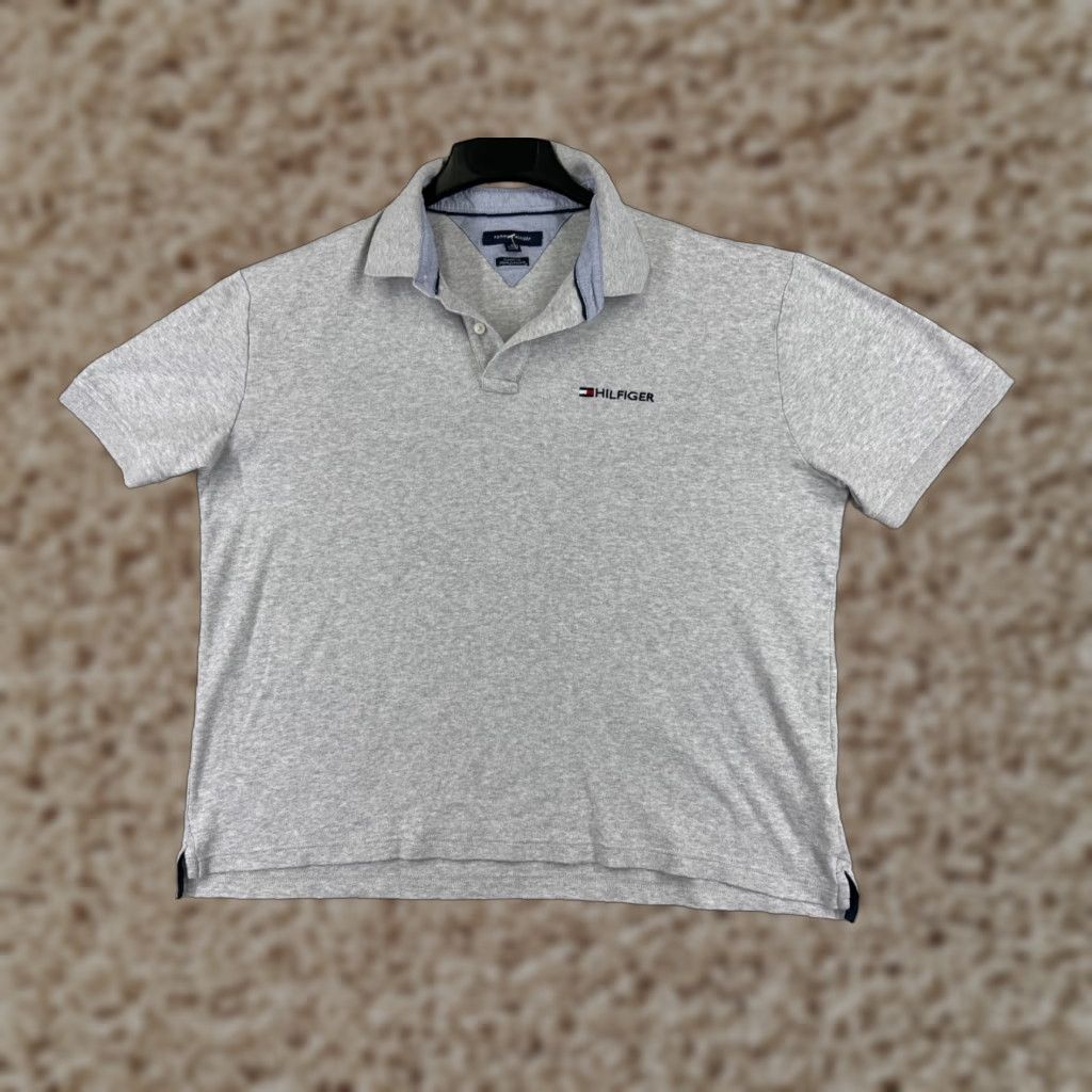 Tommy Hilfiger VINTAGE Tommy Hilfiger Polo Shirt Men’s XL Gray 100% Cotton Short Sleeve Button Kollar Collared Knit Jersey Logo Embroidered Brand: Tommy Hilfiger Size US XL / EU 56 / 4 - 1 Thumbnail
