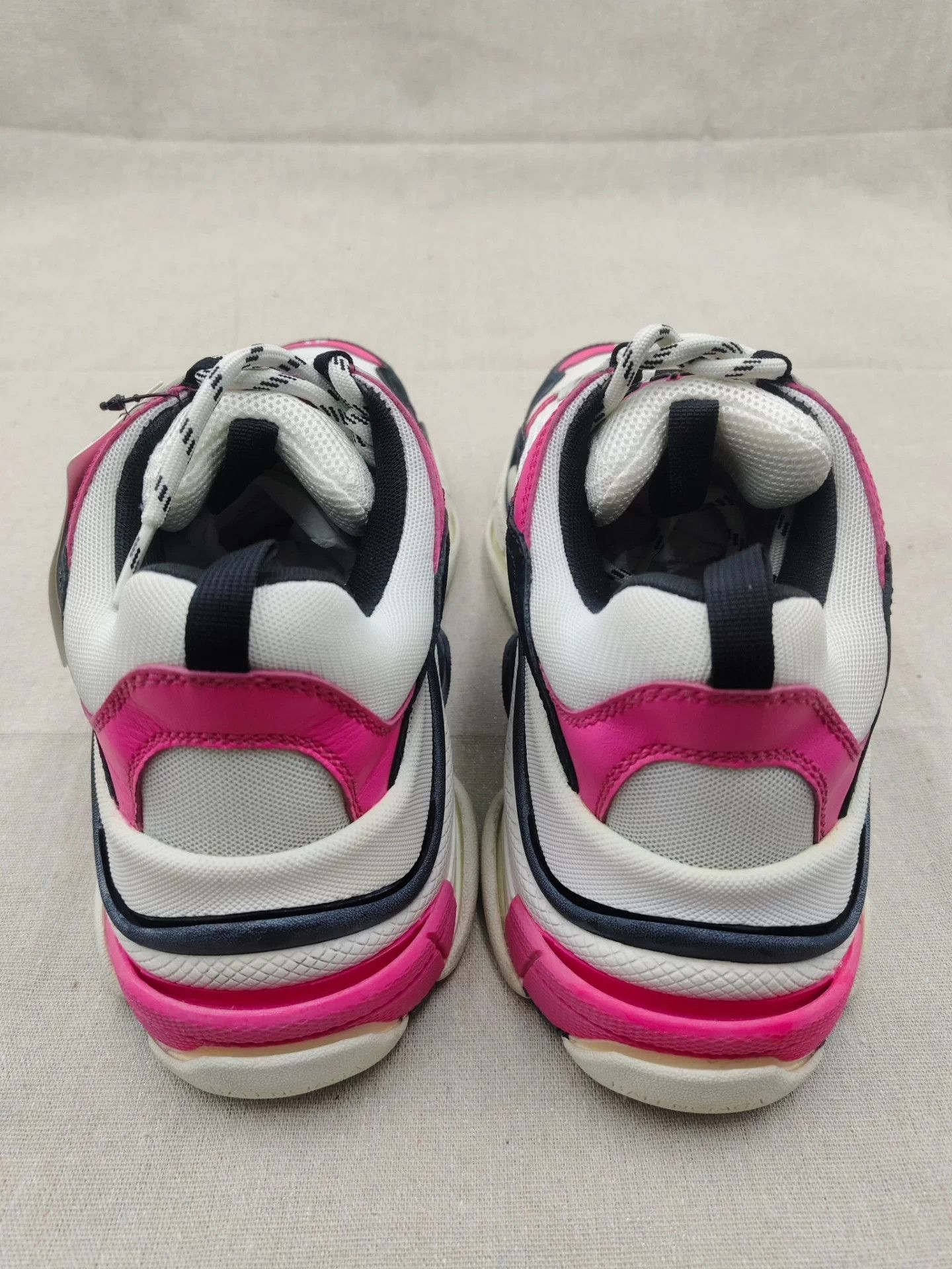 Balenciaga Balenciaga Triple S Black Pink EUR 41 BNIB Size US 8 / EU 41 - 4 Thumbnail