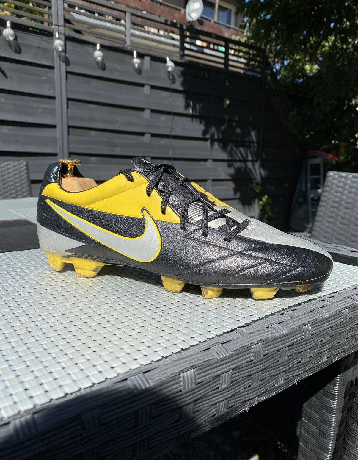 Nike × Vintage Nike Total 90 T90 Laser IV FG Pro men’s soccer cleats Size US 10 / EU 43 - 3 Thumbnail