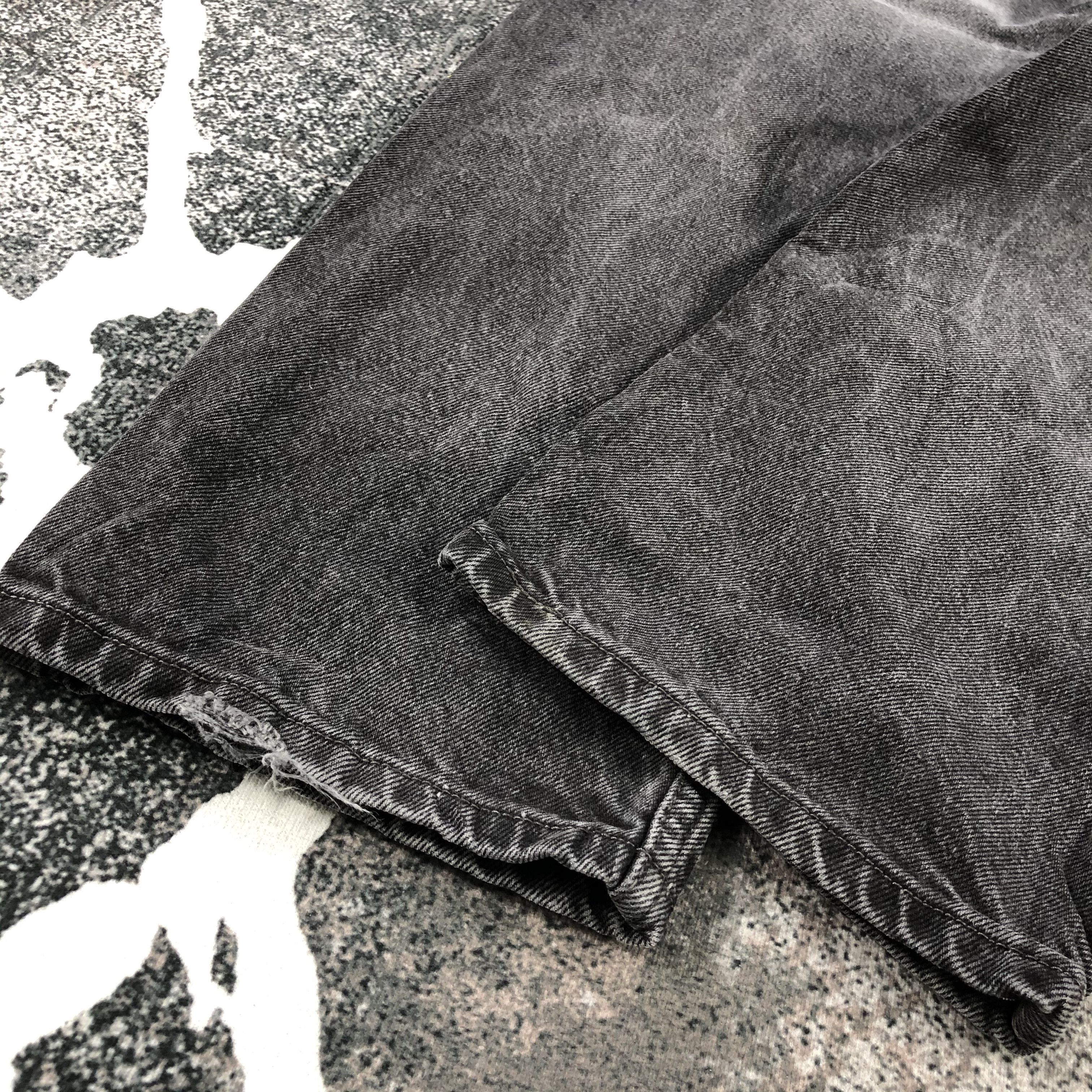 Levi's Vintage Levi's 505 Jeans Faded Black Denim KJ1054 Size US 32 / EU 48 - 6 Thumbnail