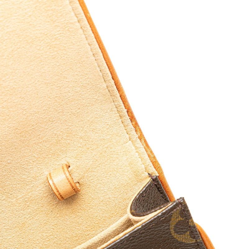 Louis Vuitton Louis Vuitton Monogram Pochette Twin GM Crossbody Bag M51852 Size ONE SIZE - 8 Thumbnail