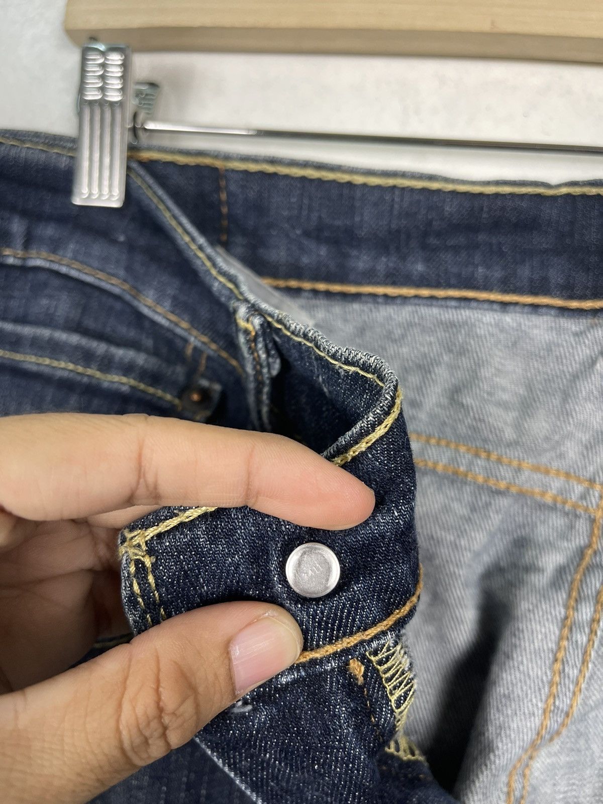 Levi's Levis 505 Denim Jeans Zipper Fly Size US 36 / EU 52 - 11 Thumbnail