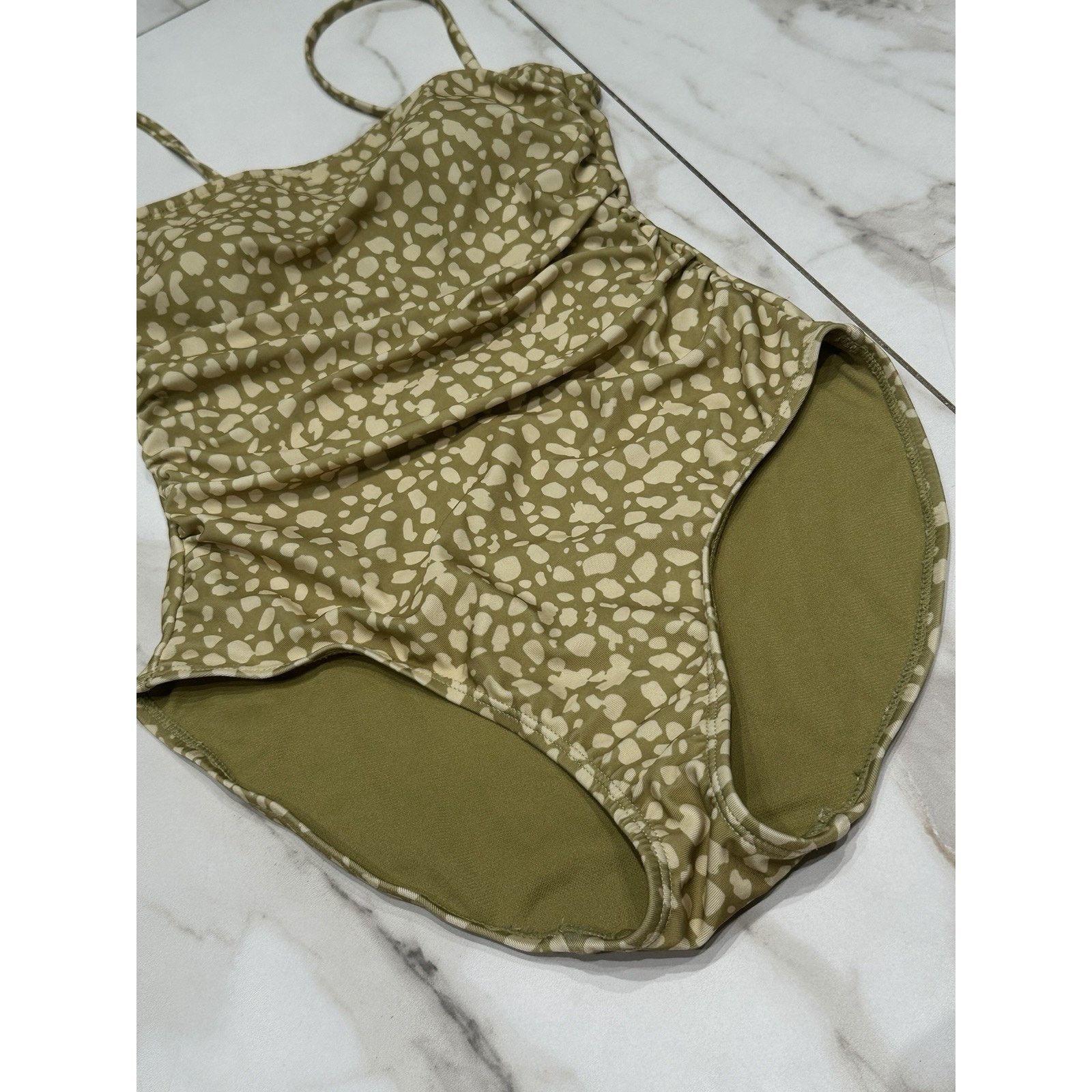 Primark Primark One Piece Bandeau Control Green Dot Print Swimsuit Size ONE SIZE - 4 Thumbnail