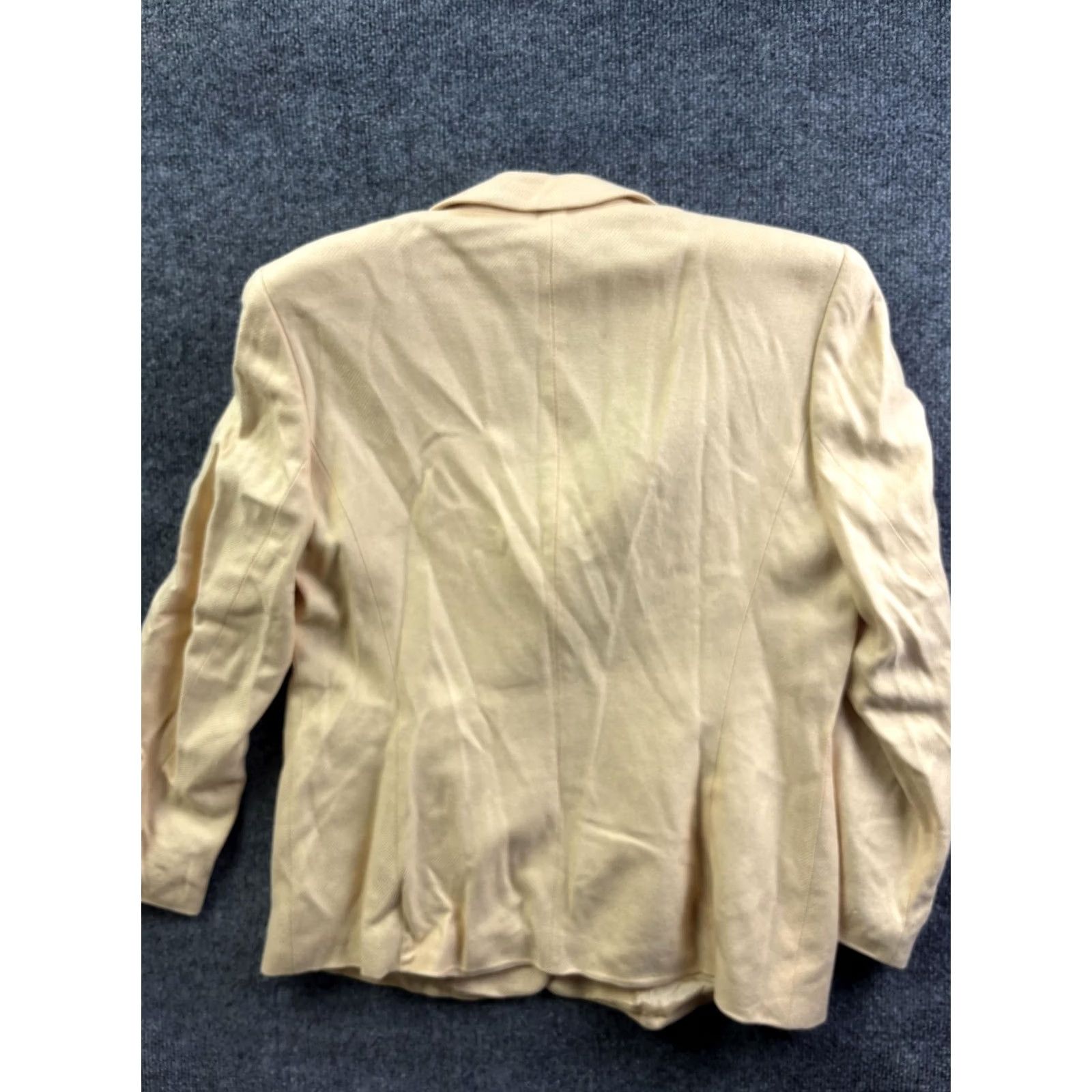 Escada VINTAGE ESCADA Blazer Womens 42 Beige Cashmere Silk 3 Button Lined Italy Size M / US 6-8 / IT 42-44 - 7 Thumbnail