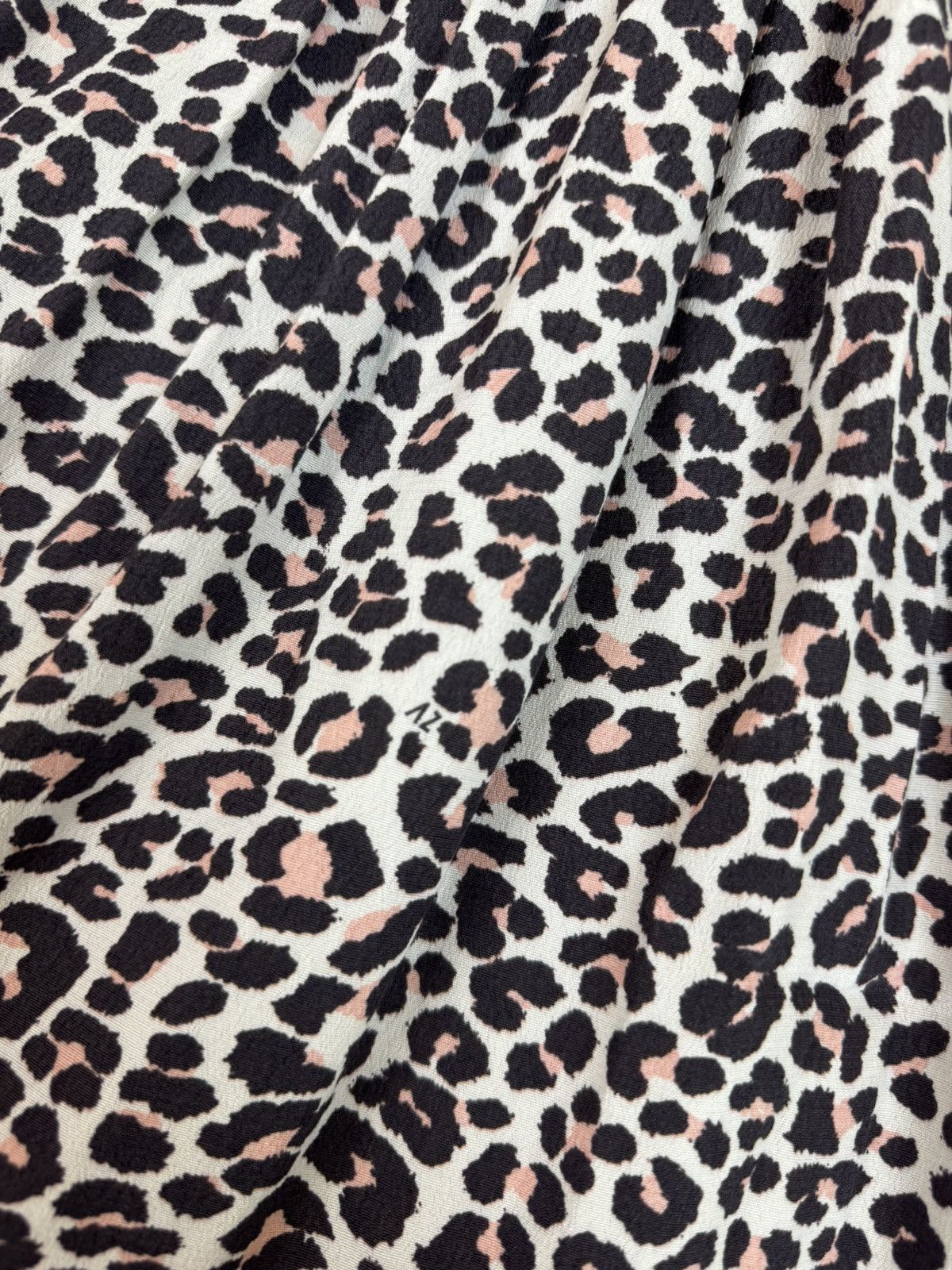 Japanese Brand × Zadig & Voltaire Zadig Voltaire knee length rock skirt leopard print animal Size 26" / US 2 / IT 38 - 5 Thumbnail